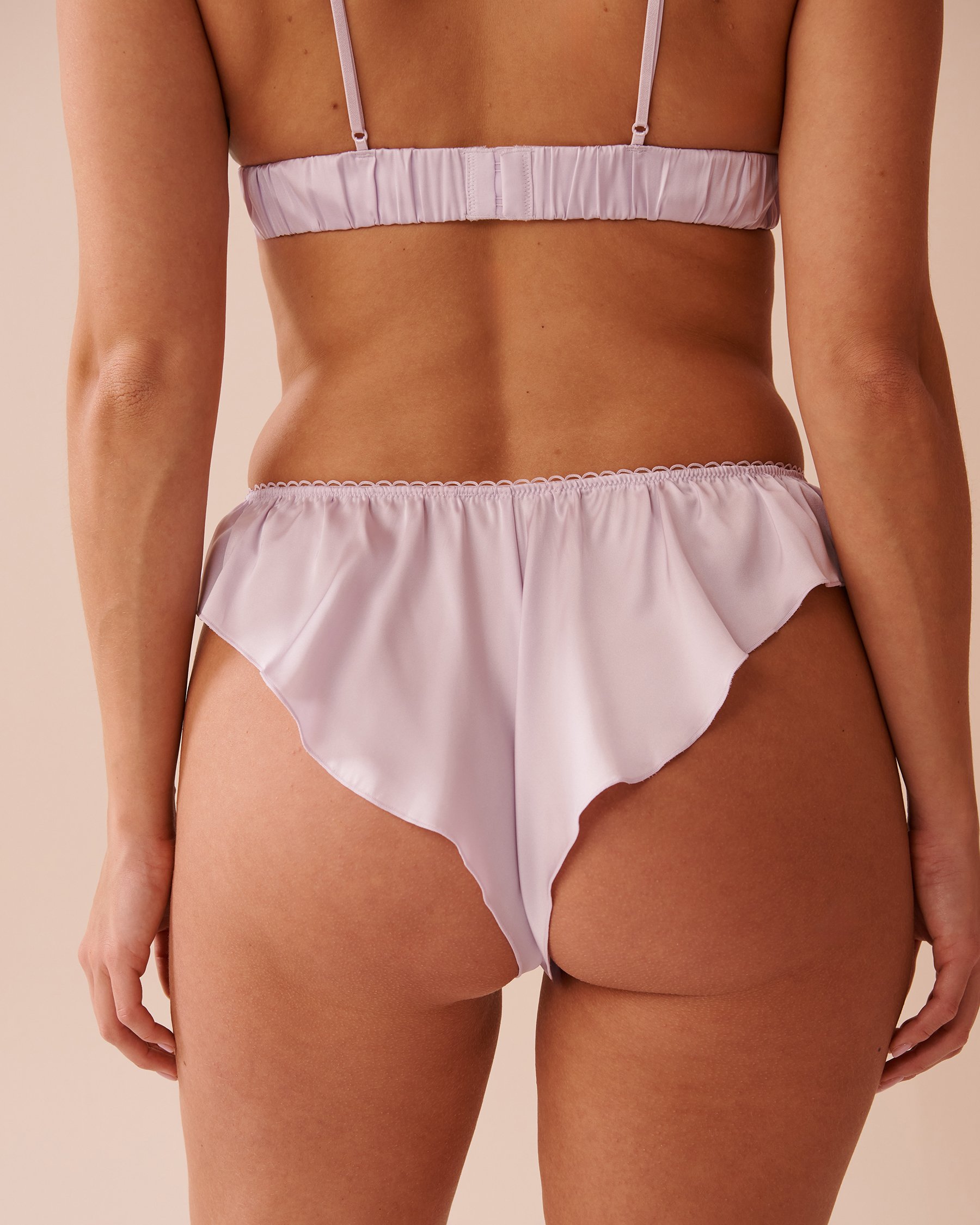 LA VIE EN ROSE Satin and Lace 2-piece Set Lavender 60400049 - View5