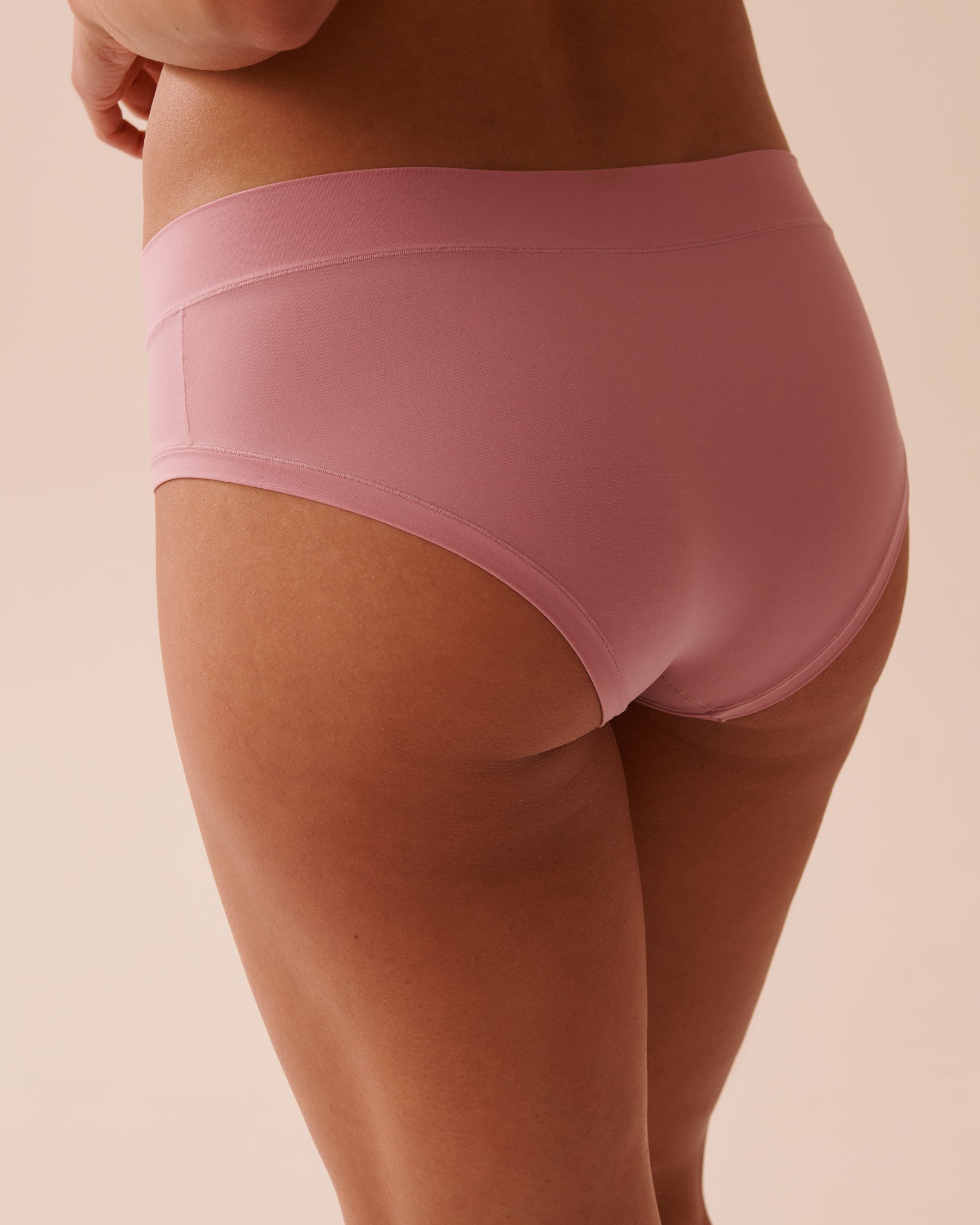 LA VIE EN ROSE Perfect Fit Hiphugger Panty Old Pink 20200584 - View2