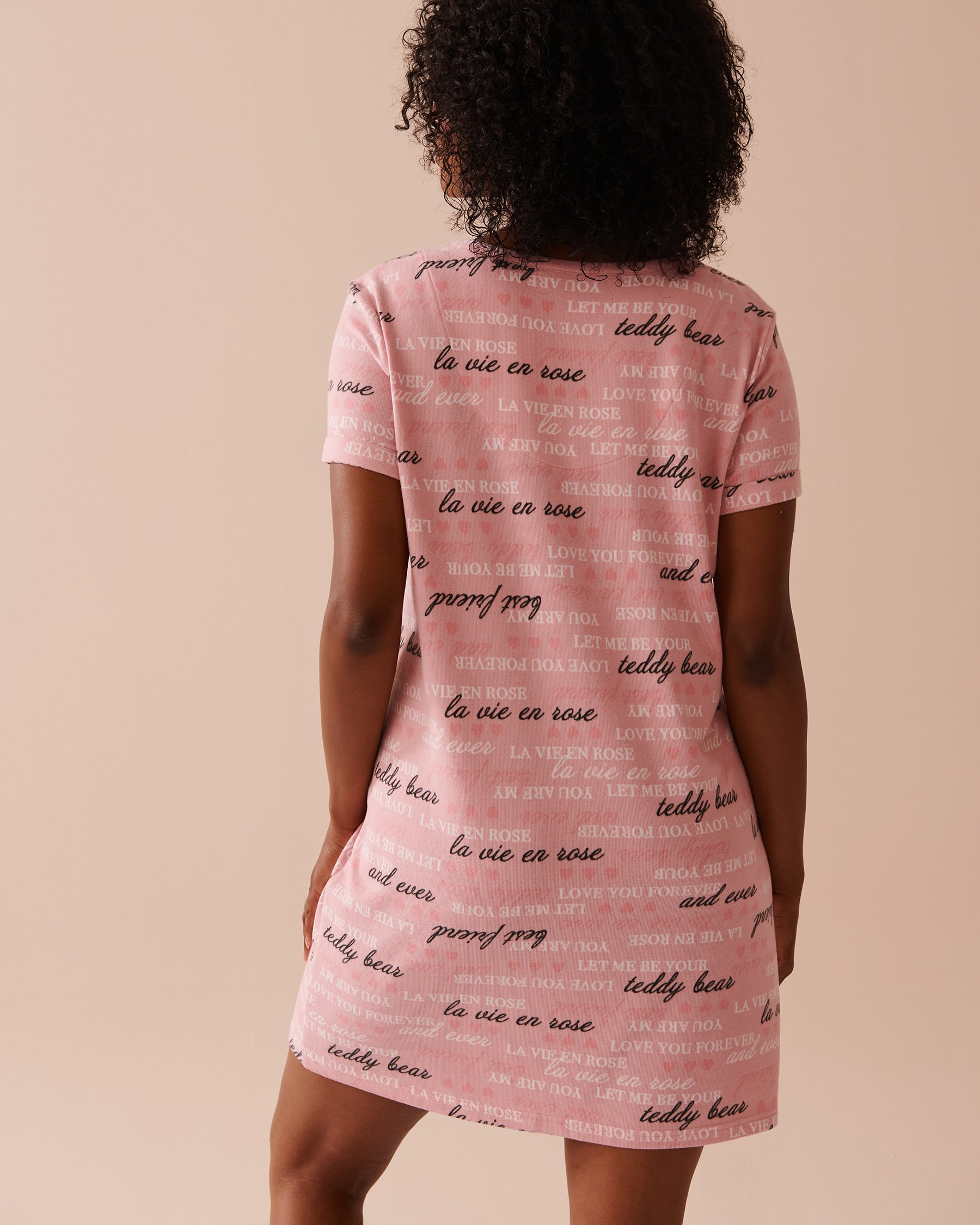 LA VIE EN ROSE Heart and Letter Print Recycled Fibers Sleepshirt Blushing Pink 40500401 - View2