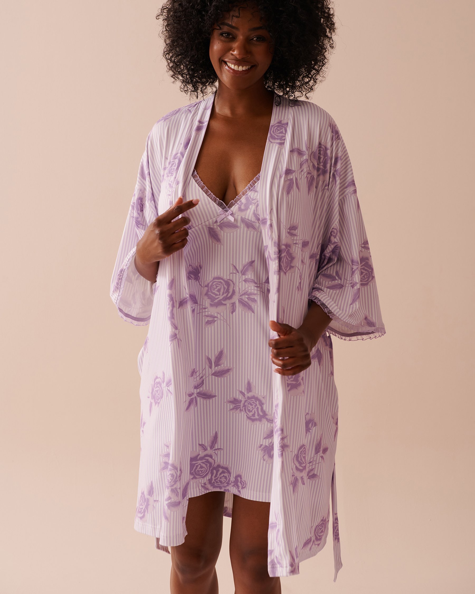 LA VIE EN ROSE Lilac Rose Print Super Soft Kimono Lilac Rose 40600200 - View8