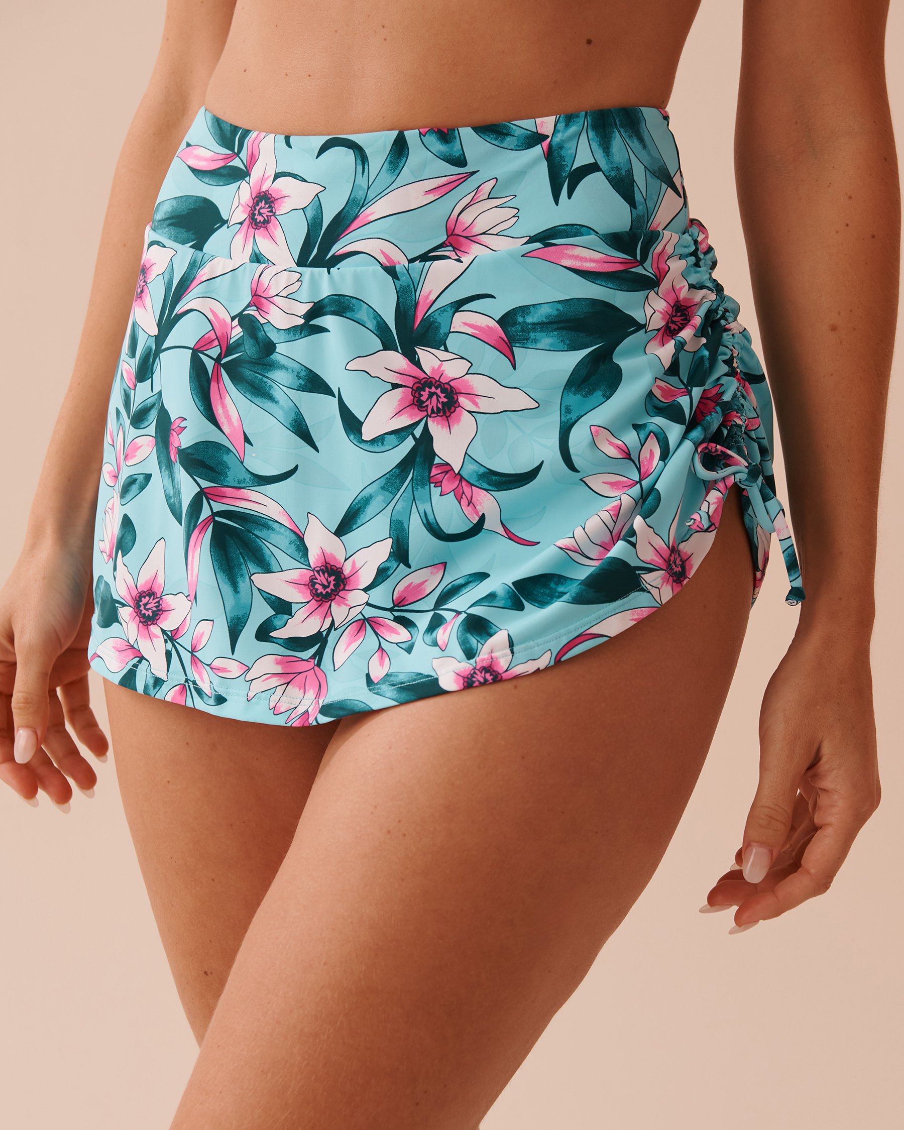 LA VIE EN ROSE AQUA BEACH BLOOMS High Waist Skirt Bikini Bottom Beach Blooms 70300657 - View2