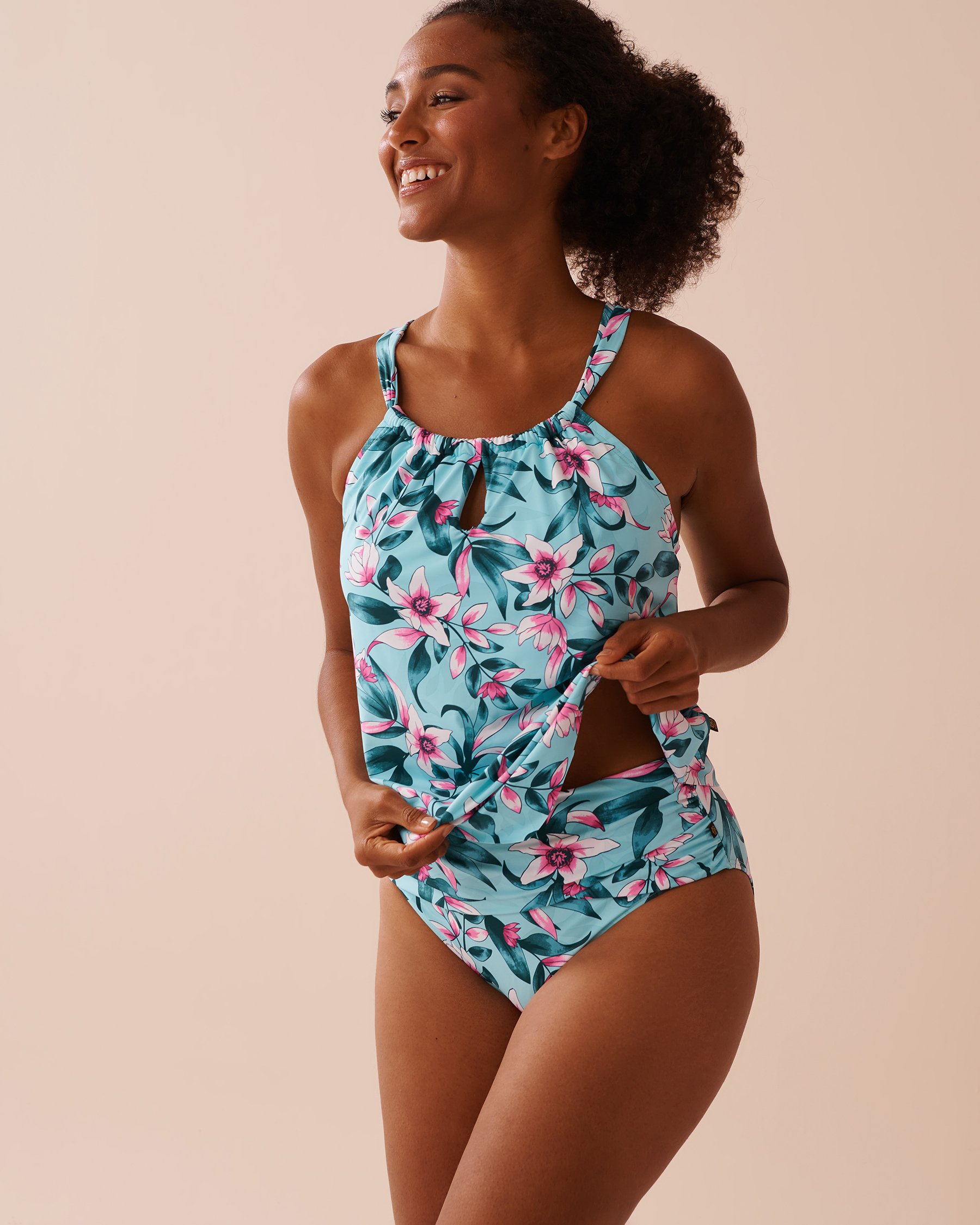 LA VIE EN ROSE AQUA BEACH BLOOMS D Cup High Neck Tankini Top Beach Blooms 70200155 - View3