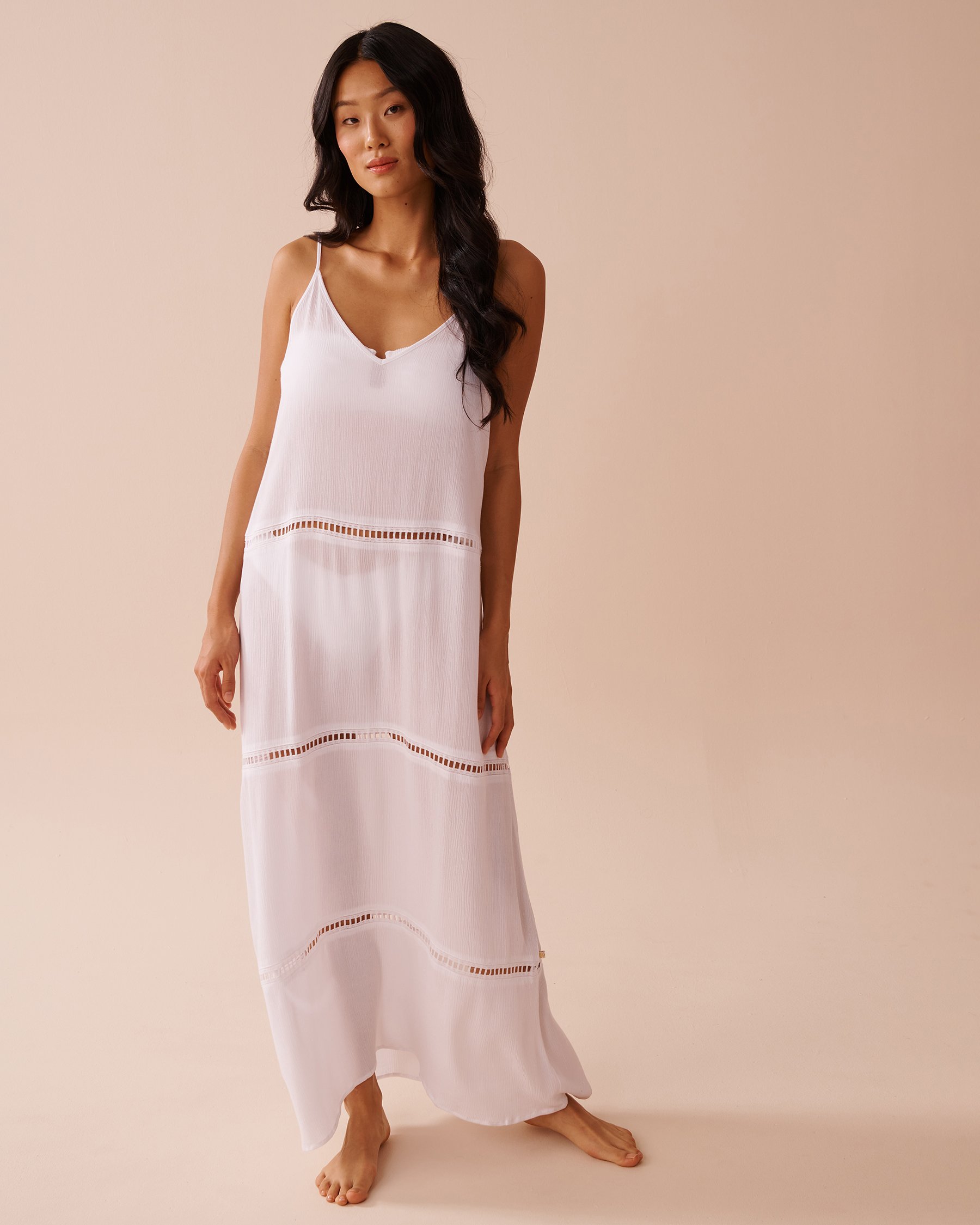LA VIE EN ROSE AQUA Gauze Layered Long Dress White 80300109 - View1