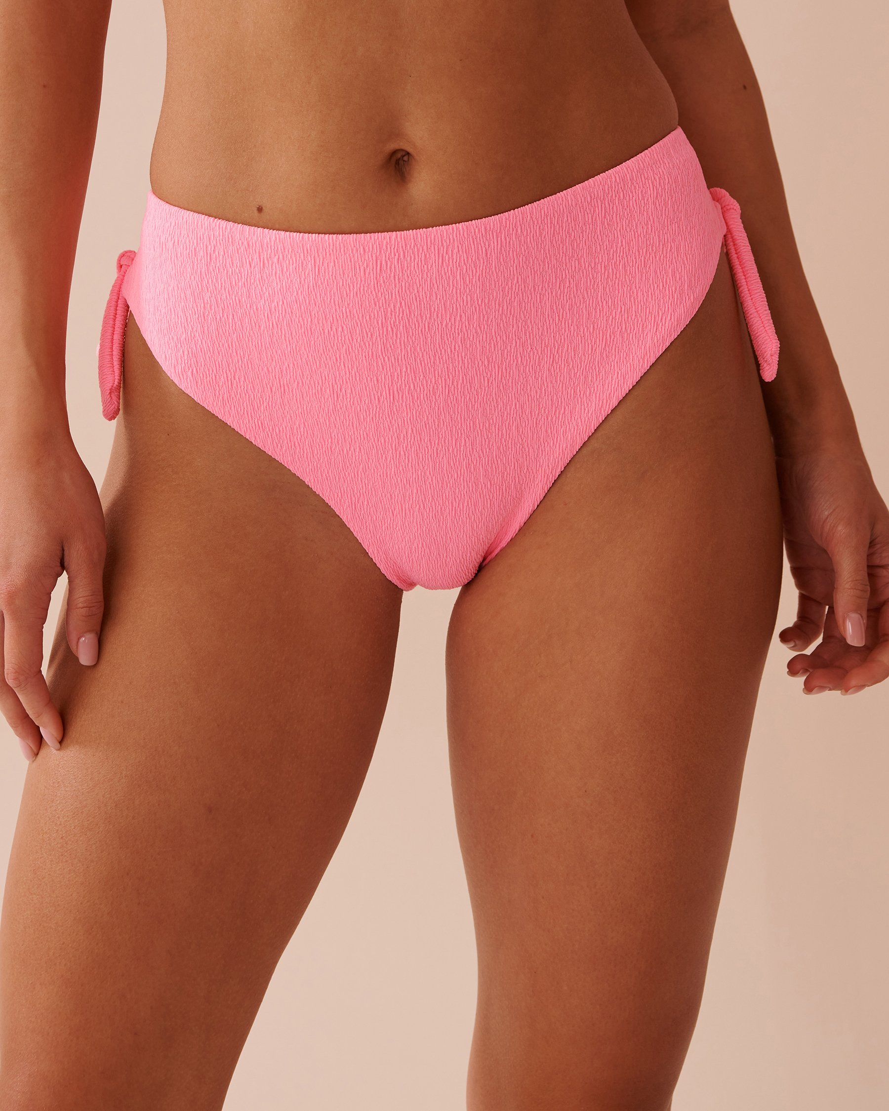 LA VIE EN ROSE AQUA Bas de bikini noué aux hanches texturé FIZZY PINK Rose pétillant 70300660 - Voir1