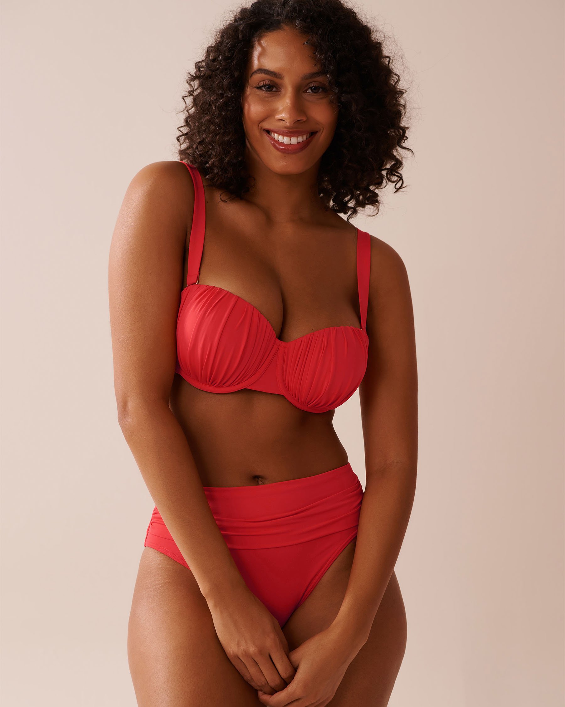 LA VIE EN ROSE AQUA Haut de bikini bandeau plissé bonnet D HIBISCUS Rouge hibiscus 70200168 - Voir2