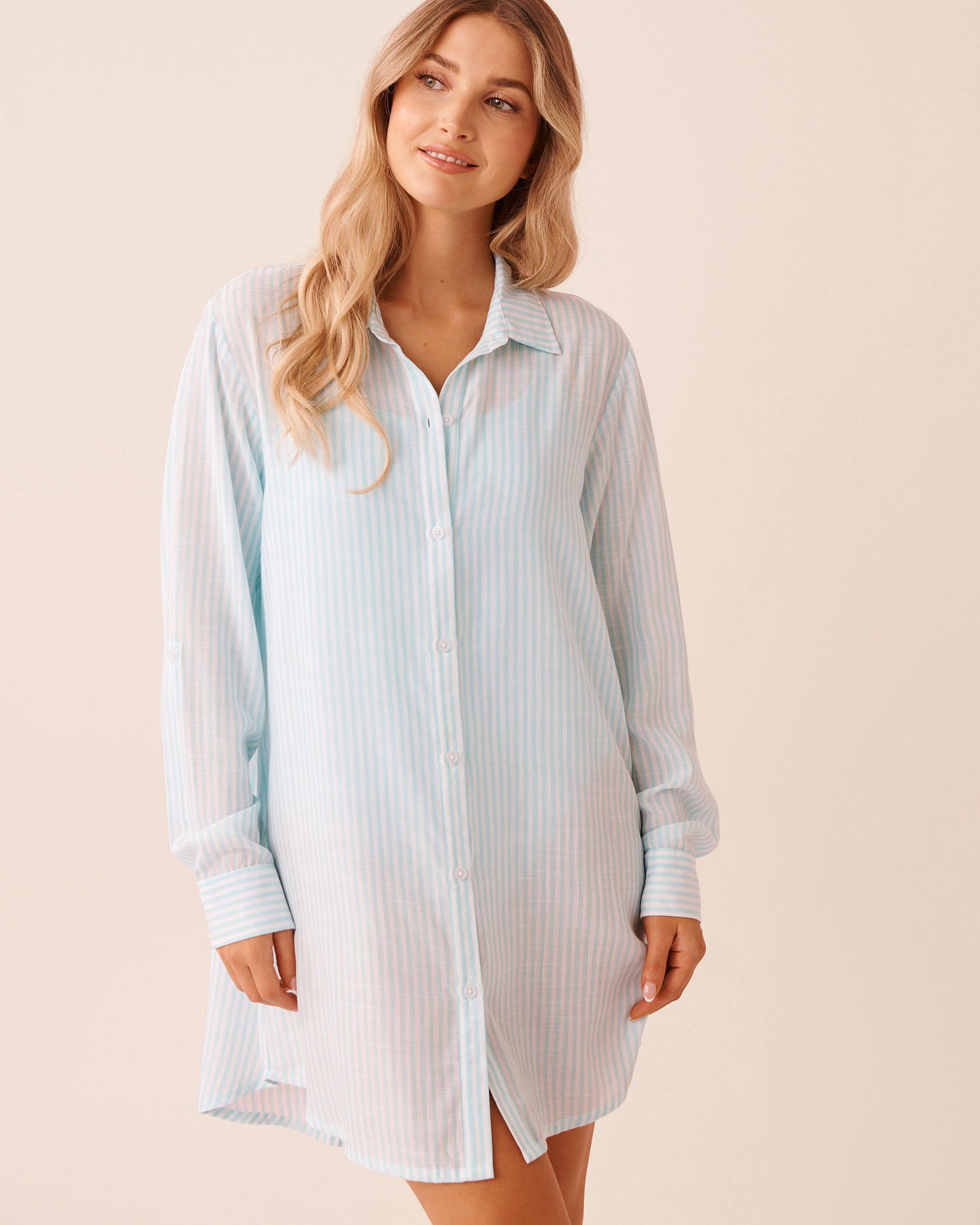 LA VIE EN ROSE AQUA Striped Long Button-down Shirt Light Blue & White Stripes 80100042 - View1
