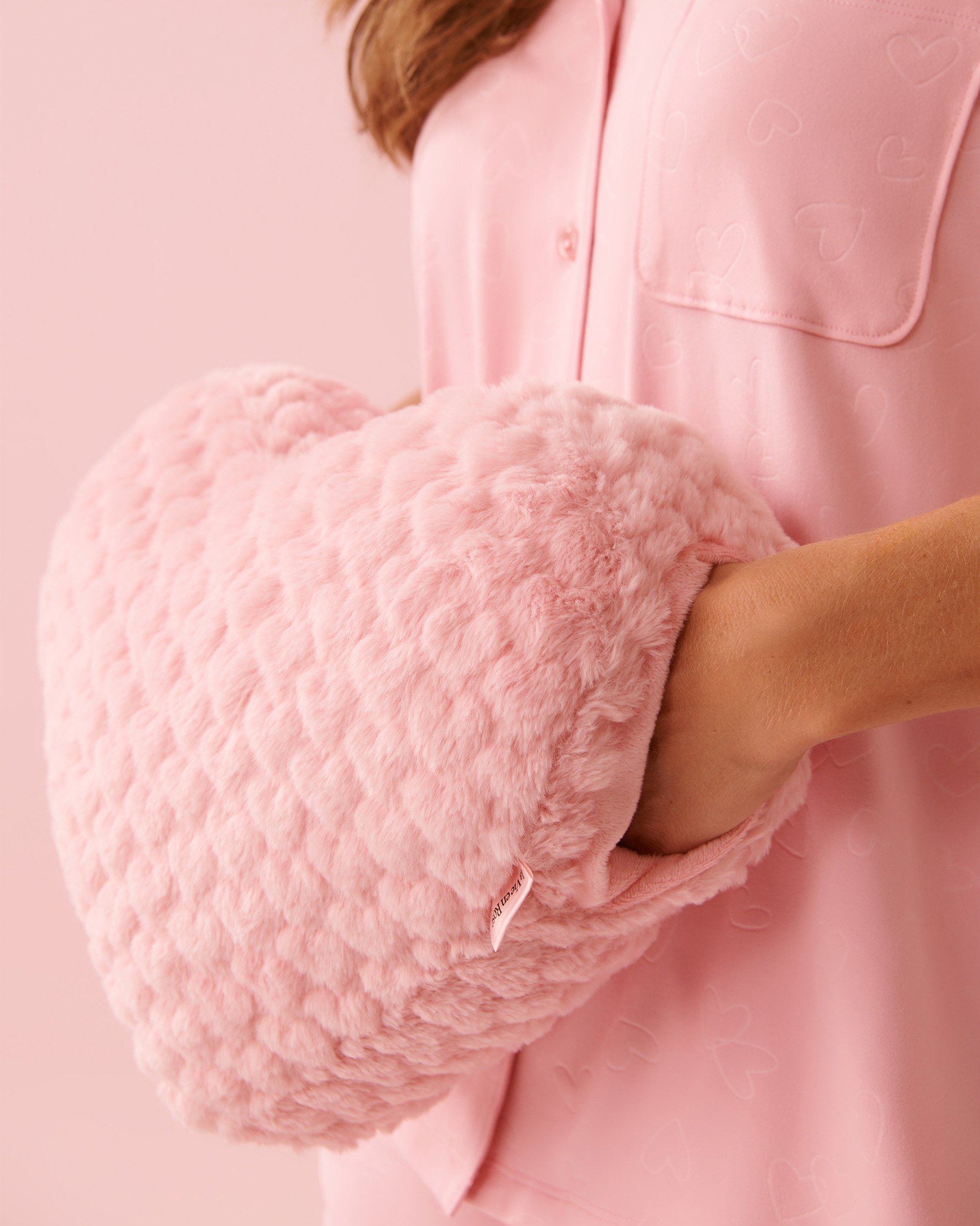 LA VIE EN ROSE Coussin chauffe-mains cœur Rose poudré 40700449 - View2
