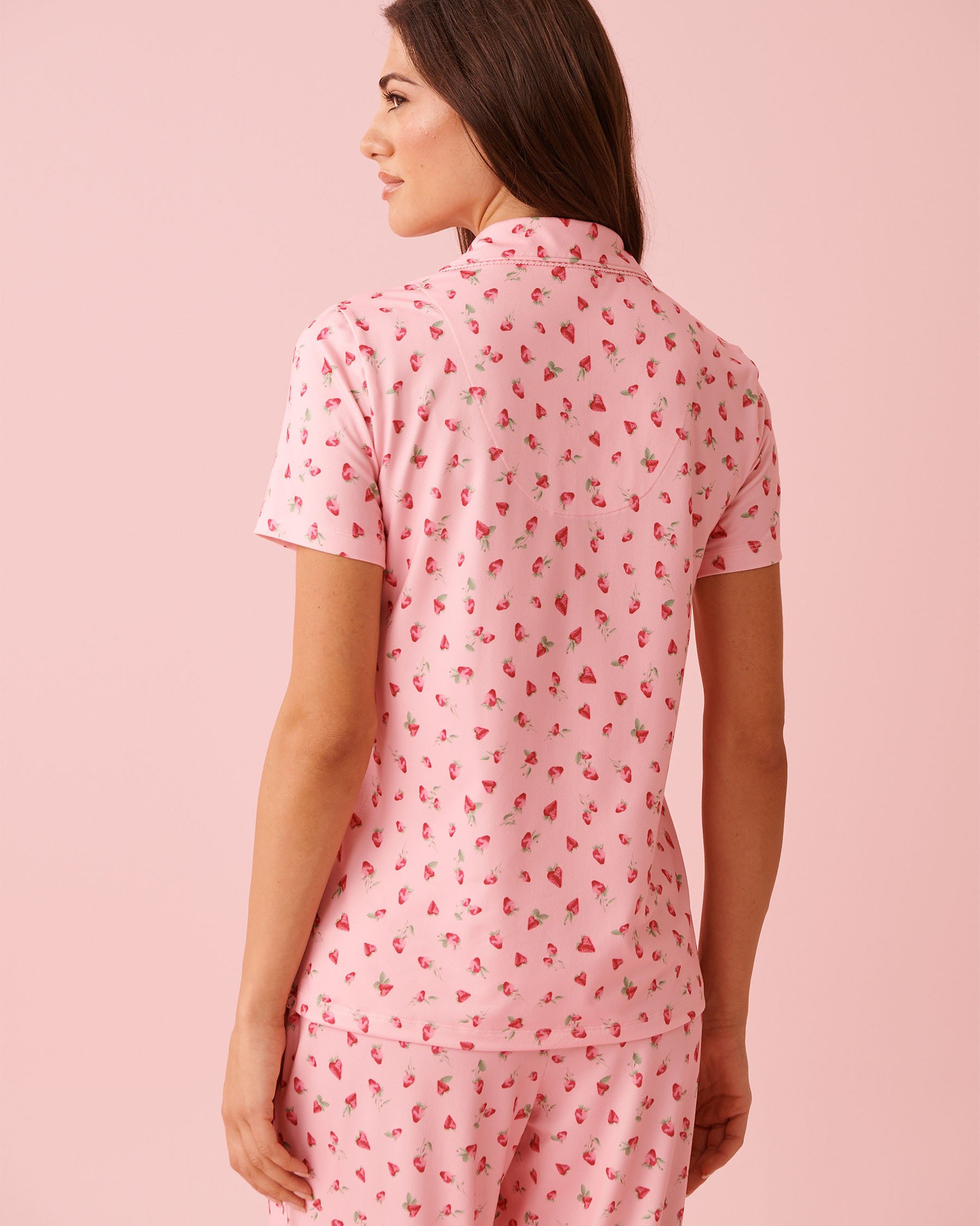 LA VIE EN ROSE Strawberry Print Super Soft Short Sleeve Button-down Shirt Pink 40100830 - View2