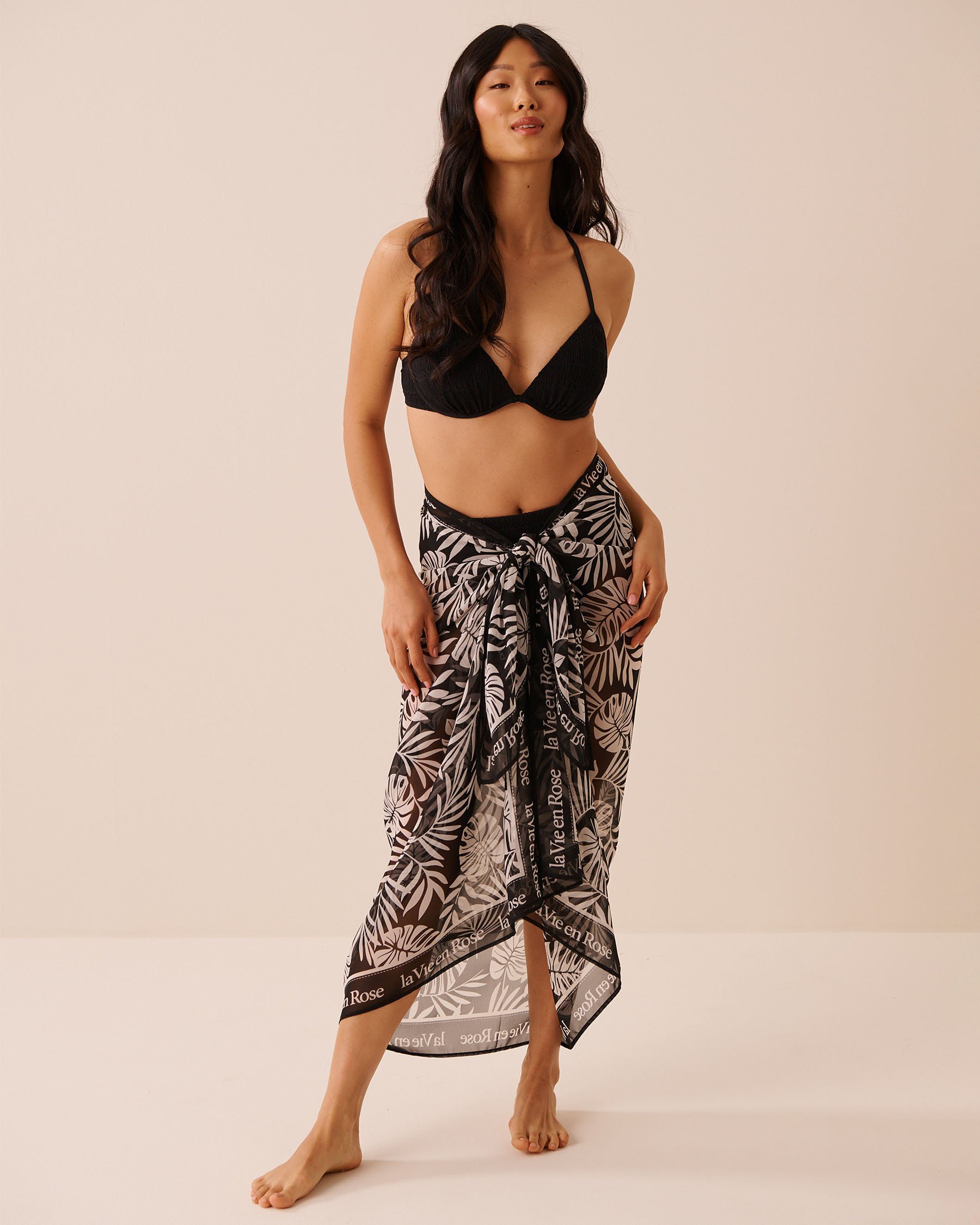 LA VIE EN ROSE AQUA Long Chiffon Pareo Black & White Tropical 80200097 - View3