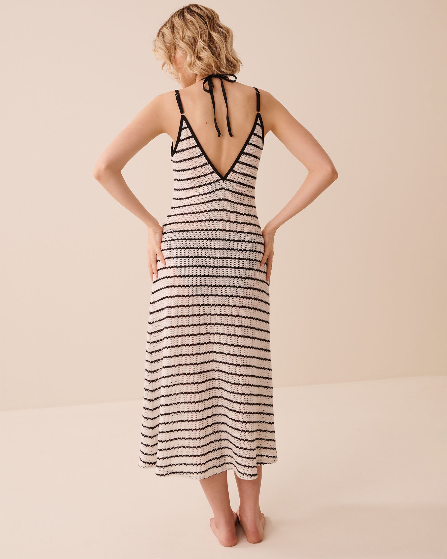 LA VIE EN ROSE AQUA Stripe Crochet Midi Dress Black & White Stripes 80300133 - View2