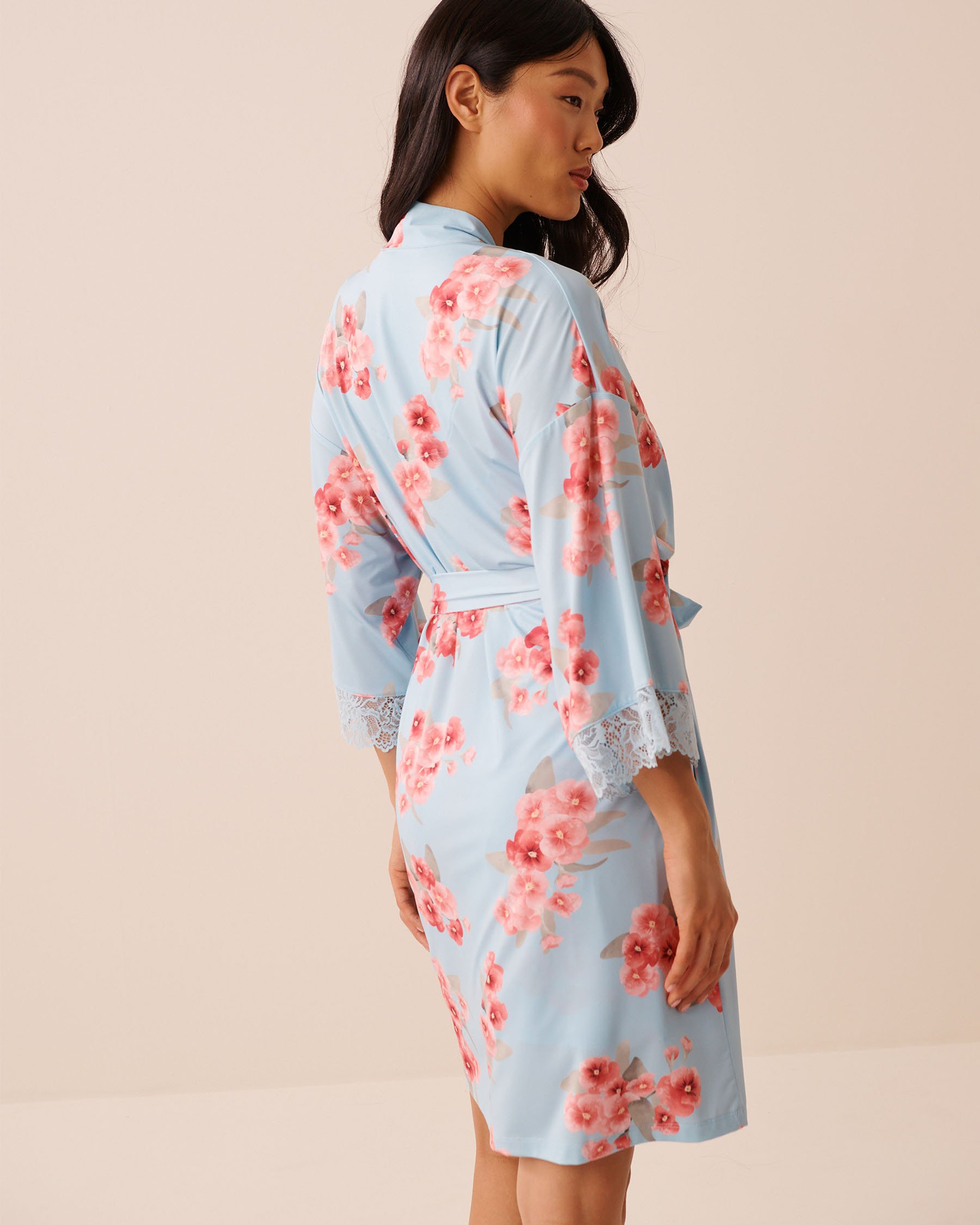 LA VIE EN ROSE Kimono bordure en dentelle imprimé fleurs printanières Fleurs printanières 60600118 - View3