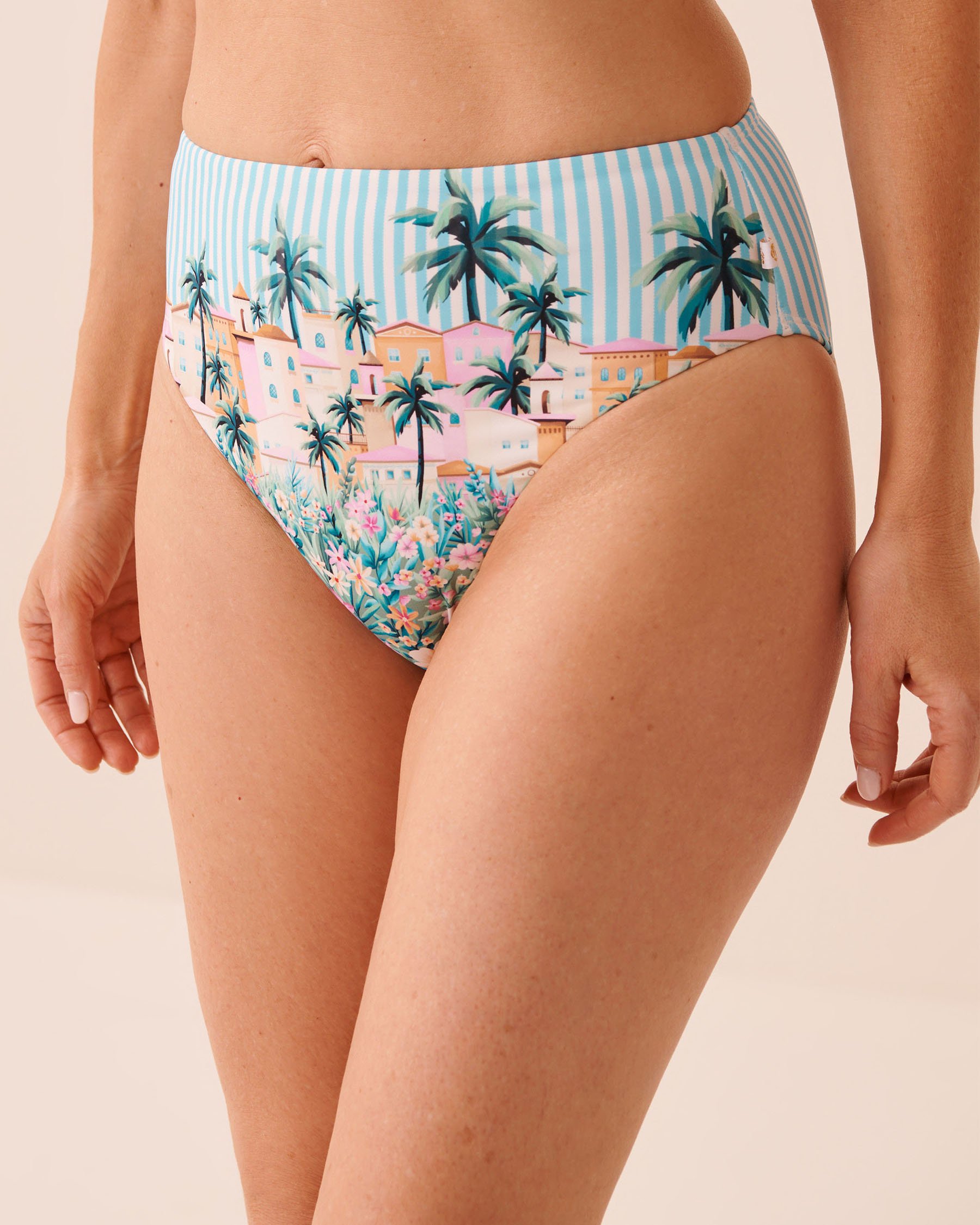 LA VIE EN ROSE AQUA Bas de bikini brésilien taille haute COASTAL VILLAGE Village côtier 70300847 - Voir1