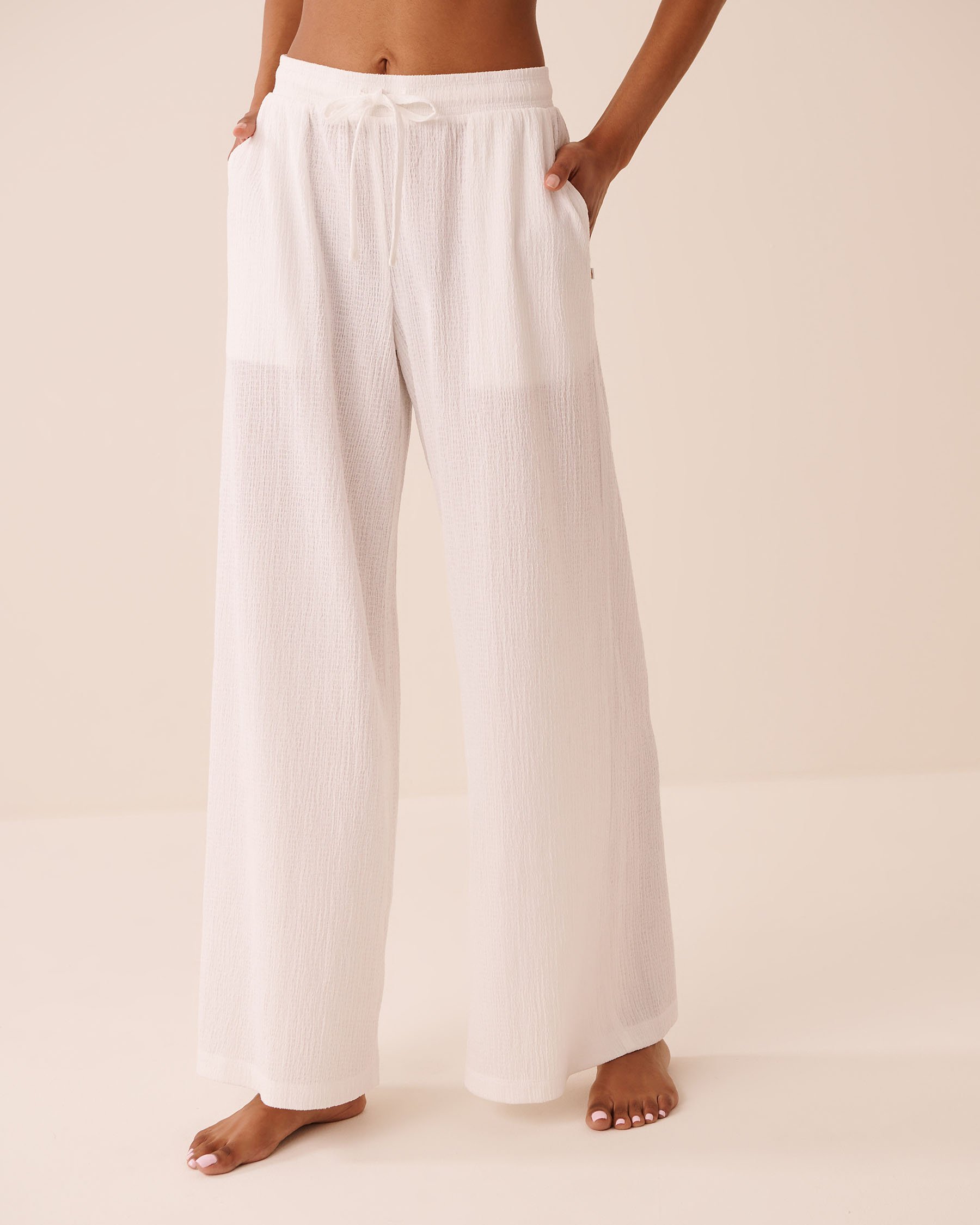 LA VIE EN ROSE AQUA Crepe Knit Wide Leg Pants White 80200103 - View1