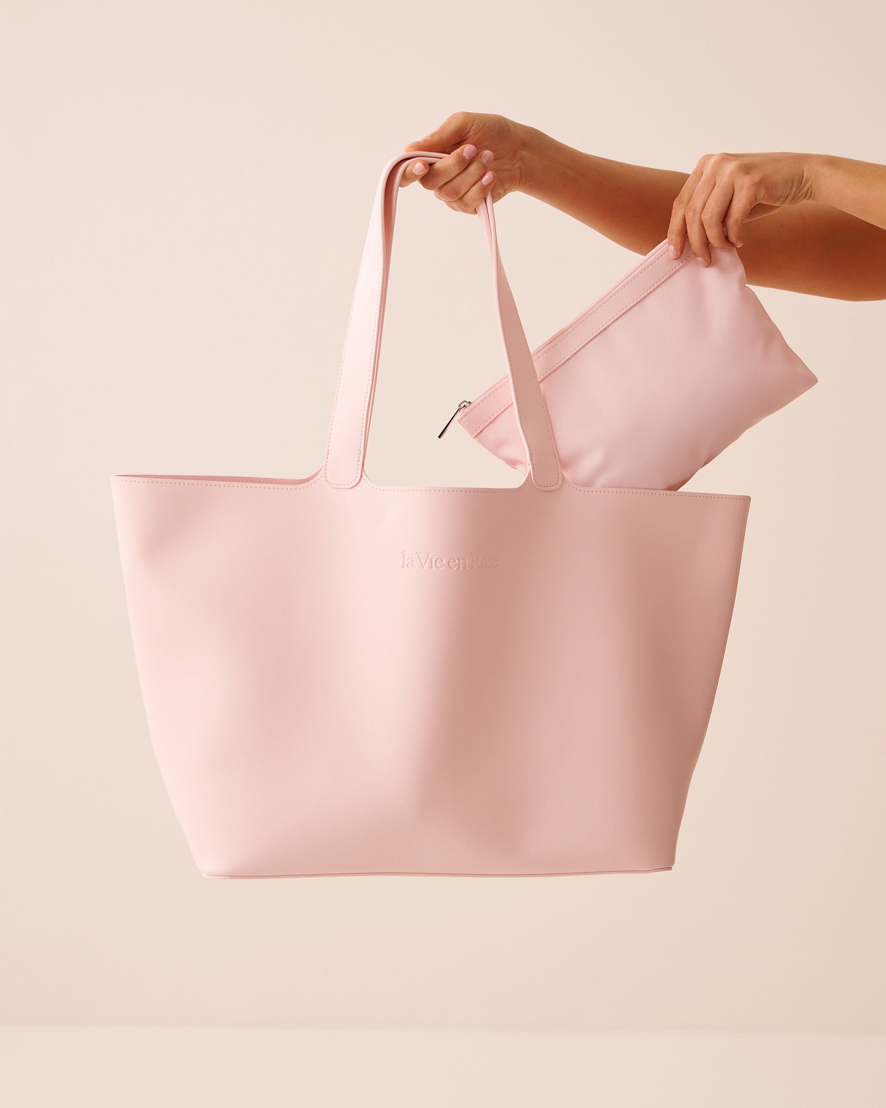 LA VIE EN ROSE Sac fourre-tout en faux cuir Rose 40700478 - Voir2