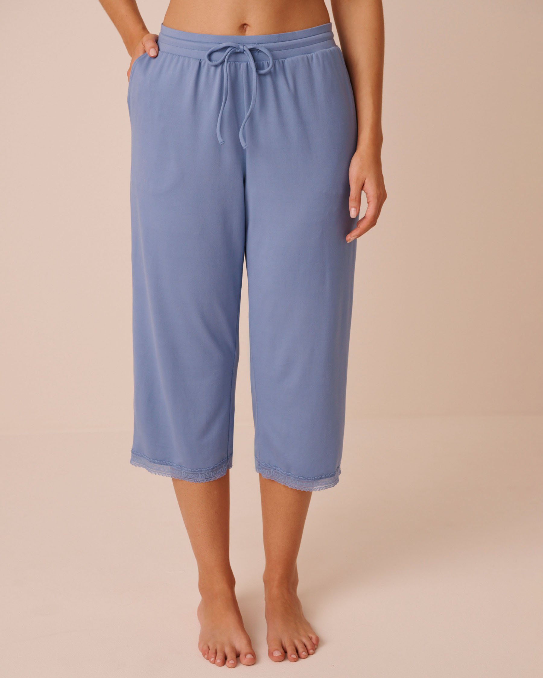 LA VIE EN ROSE Logo Lace Trim Super Soft Pajama Capris Quiet Blue 40200856 - View1