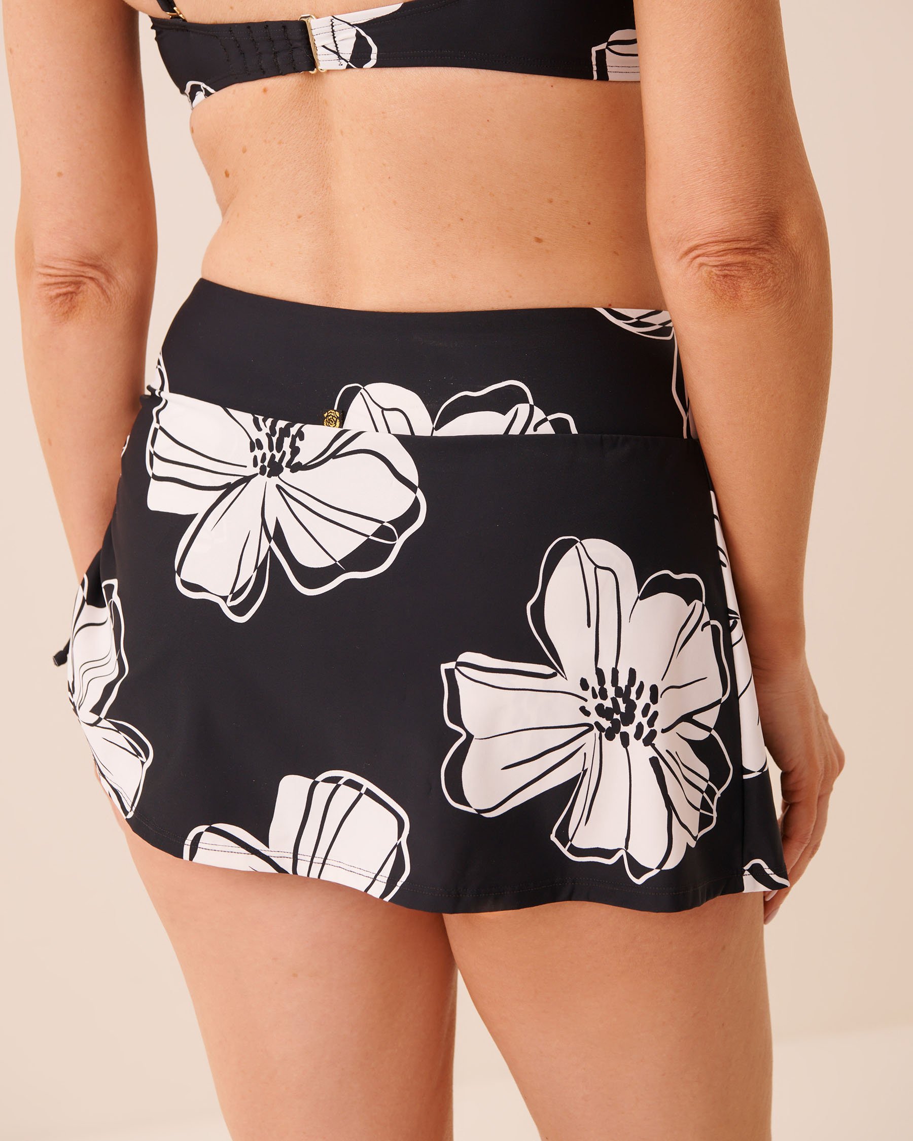 LA VIE EN ROSE AQUA Bas de bikini jupe taille haute BLACK HIBISCUS Hibiscus noir 70300899 - View3