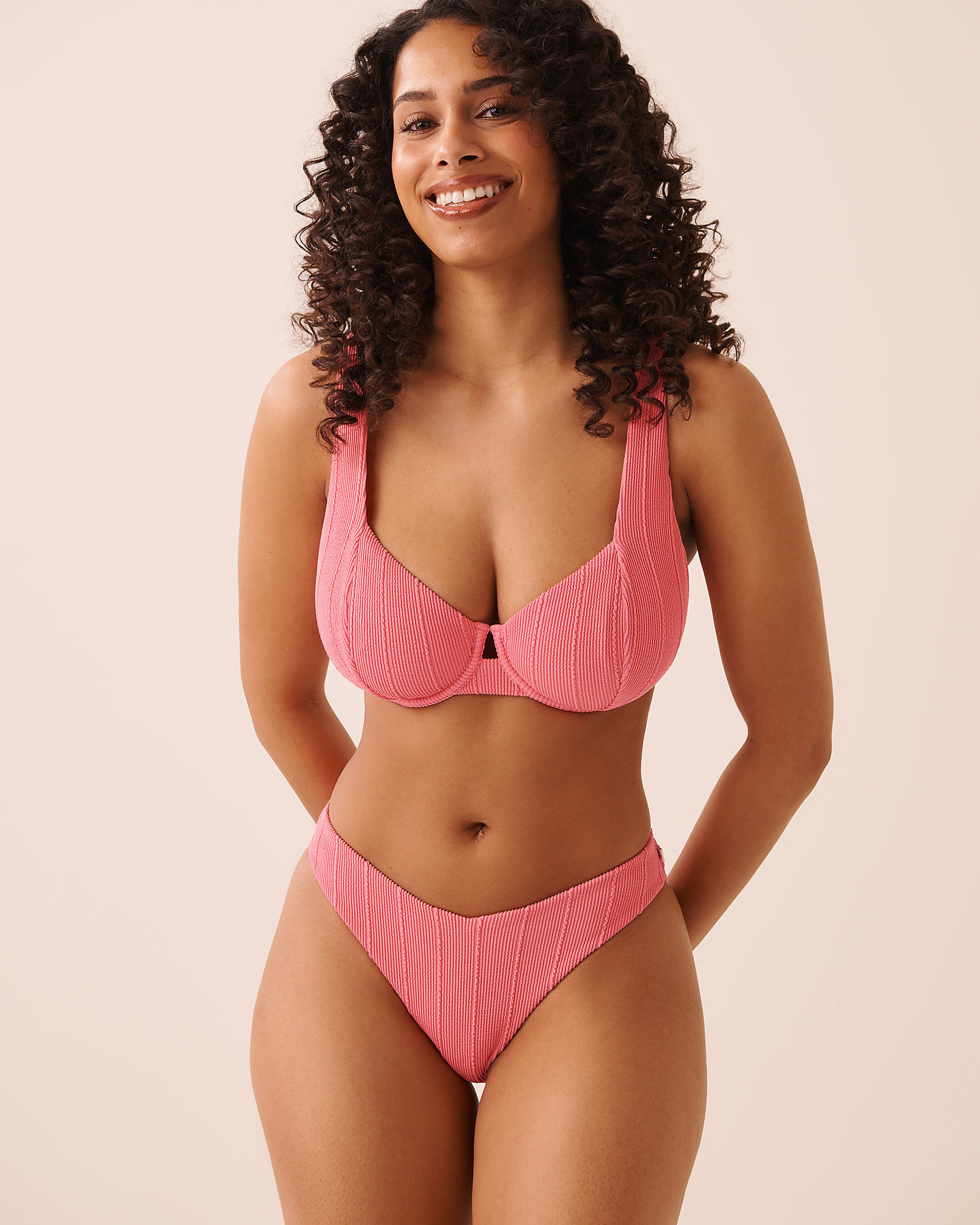 LA VIE EN ROSE AQUA Bas de bikini tanga BUBBLE GUM Rose bubble gum 70300905 - Voir3