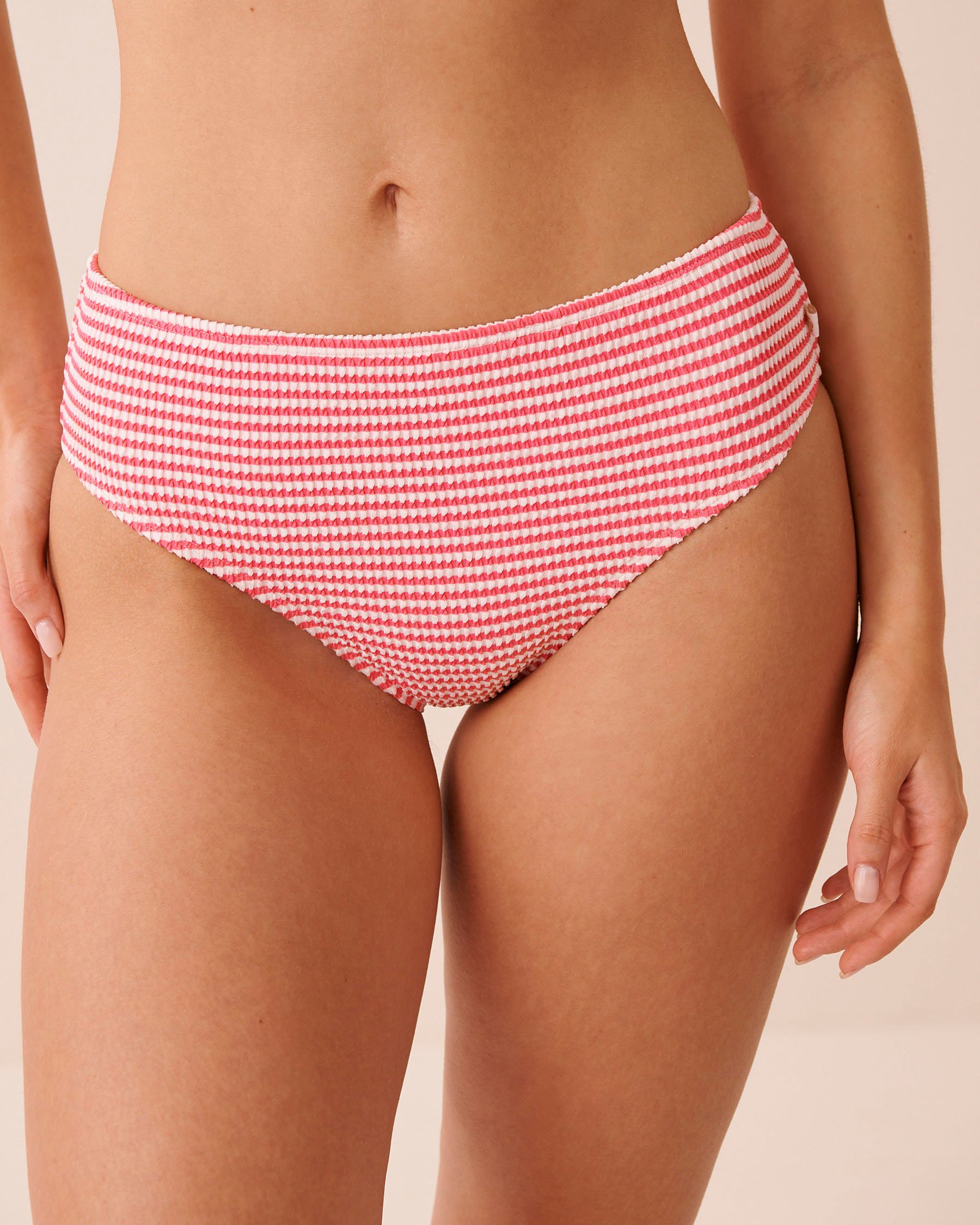 LA VIE EN ROSE AQUA Bas de bikini cheeky taille mi-haute BUBBLEGUM STRIPE Rayures roses 70300892 - Voir1