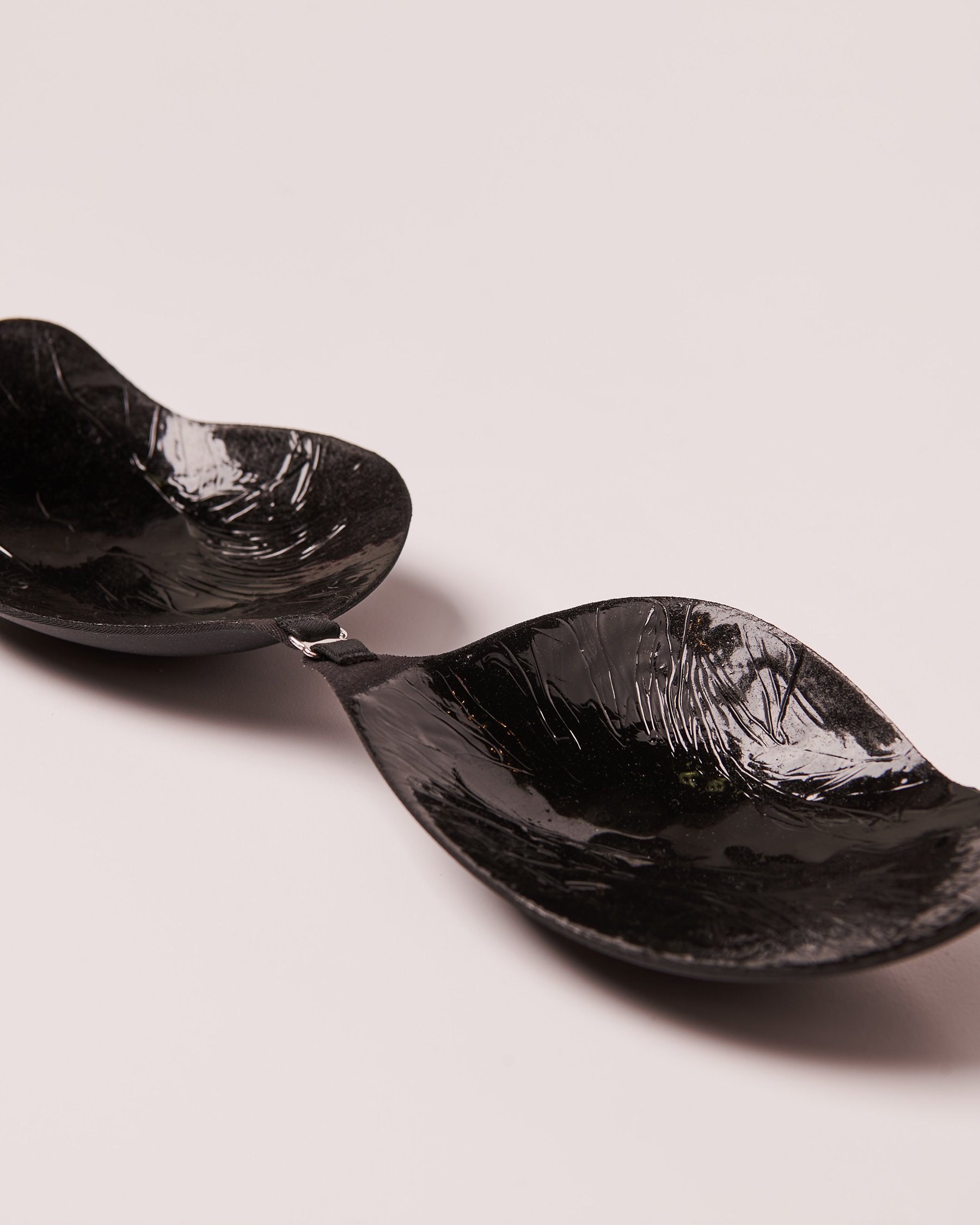 LA VIE EN ROSE Adhesive Clip Bra Black 2239N - View4