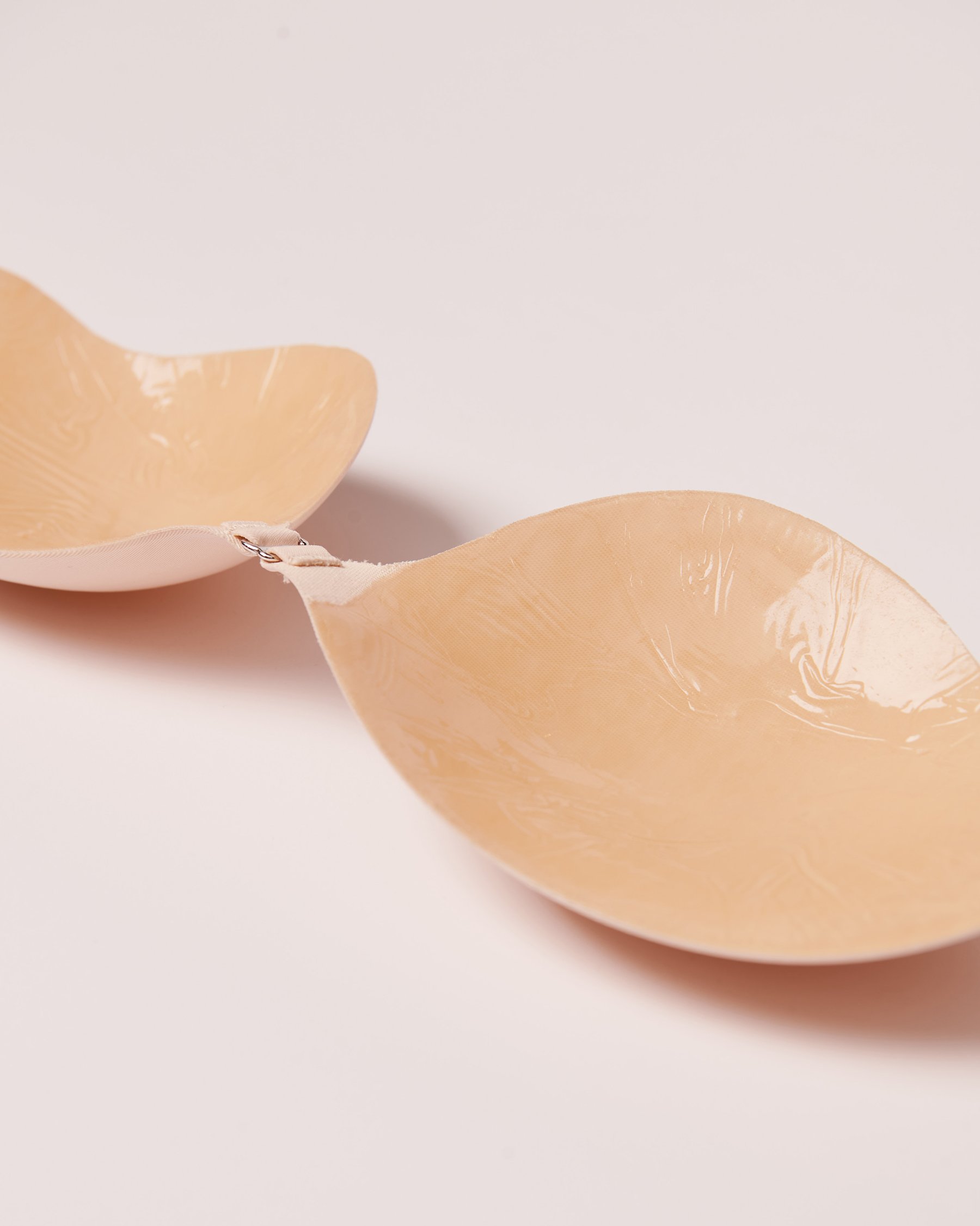 LA VIE EN ROSE Adhesive Clip Bra Latte 2239N - View4