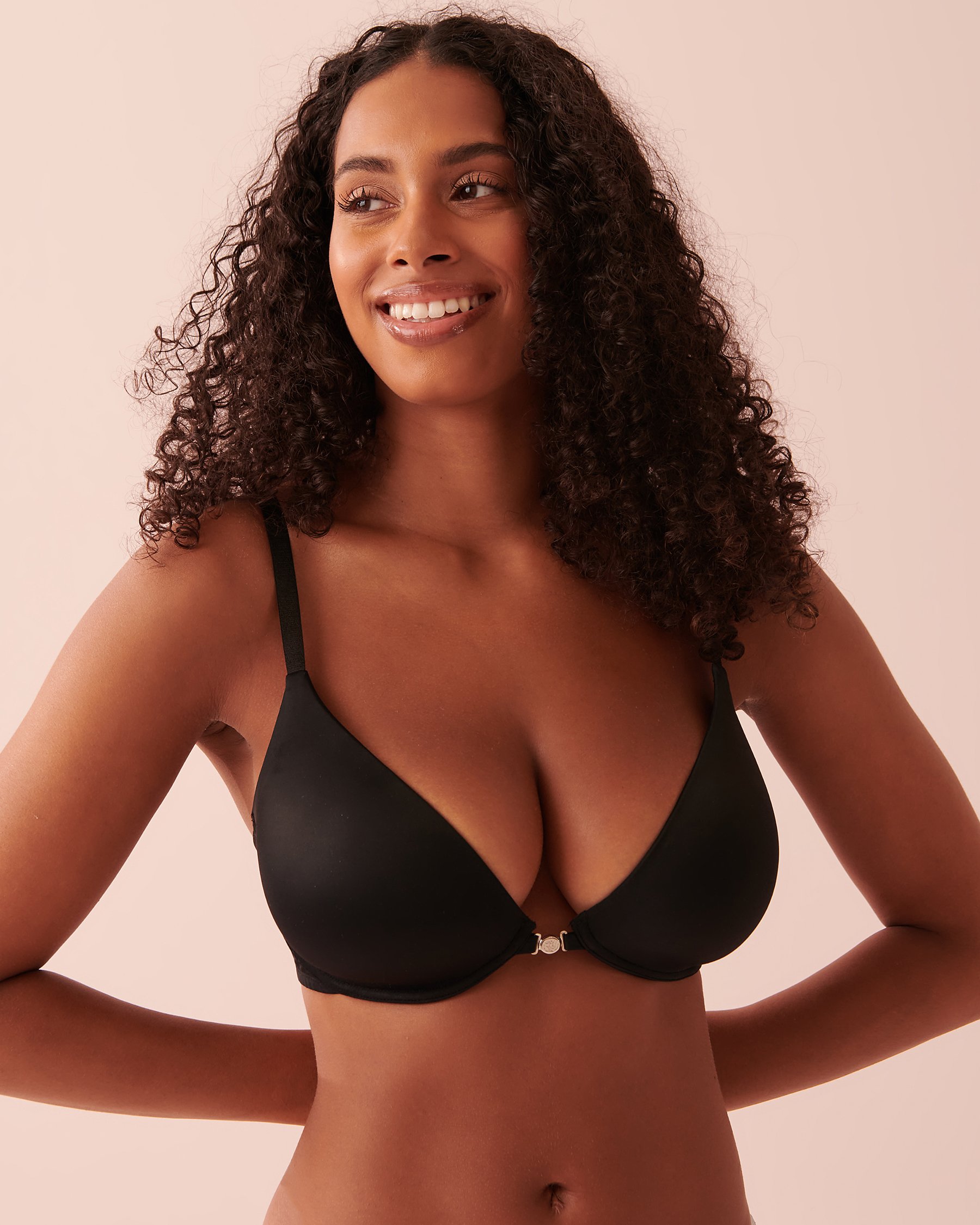 LA VIE EN ROSE Lightly Lined Front Closure Demi Bra Black 10200376 - View6