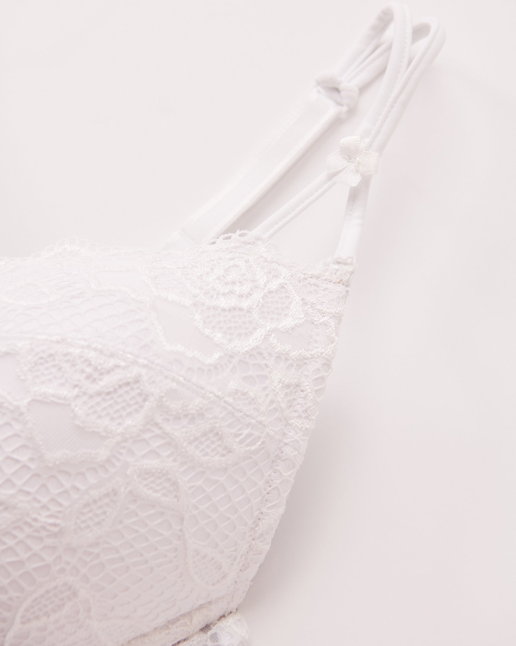 LA VIE EN ROSE Lightly Lined Mastectomy Bra White 389-110-2-00 - View7