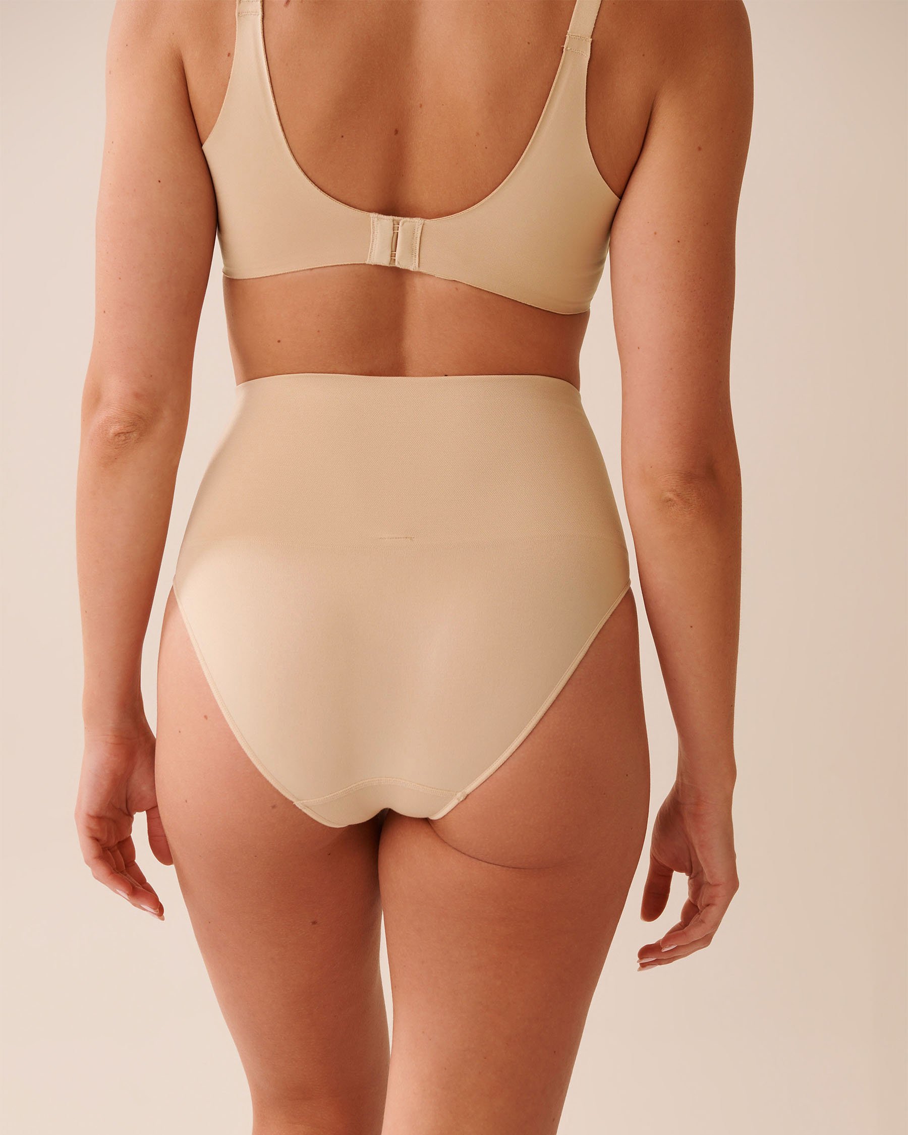 LA VIE EN ROSE Culotte bikini taille haute maintien léger tissu sans coutures Noisette 30200007 - View2