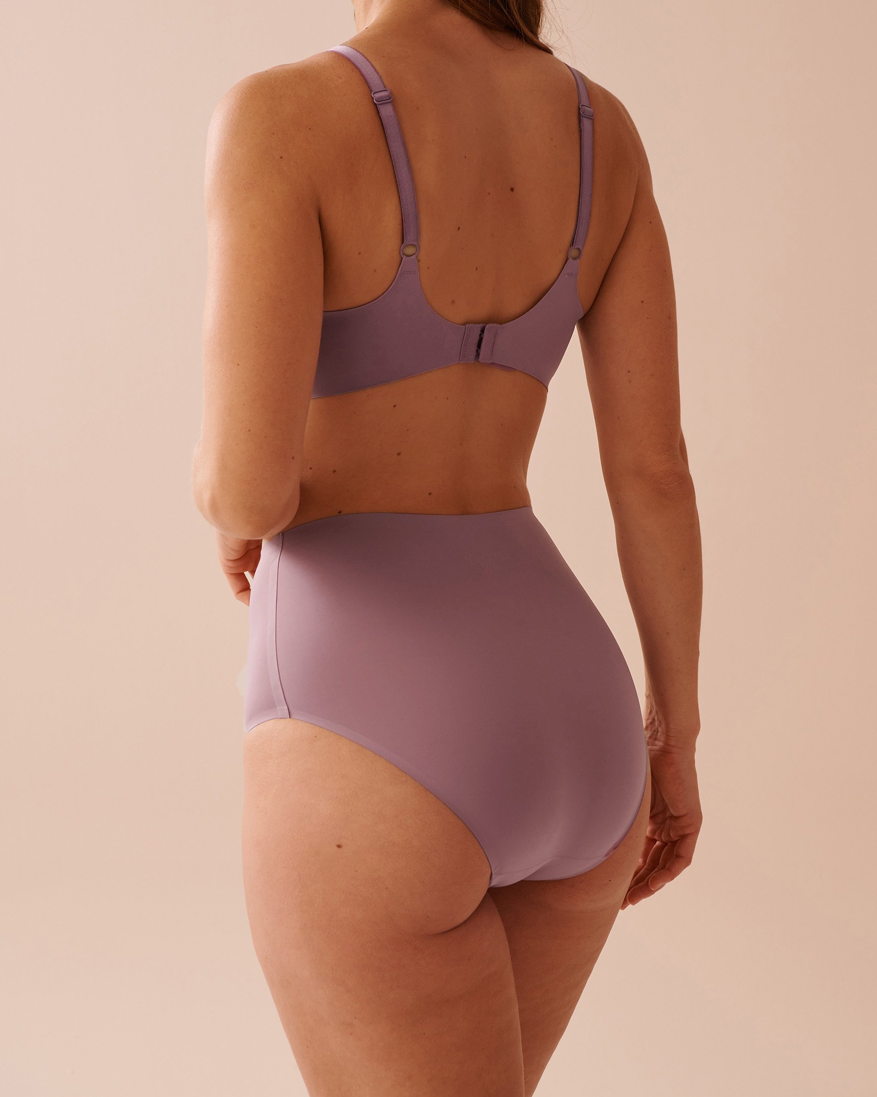 LA VIE EN ROSE Regular Absorbency High Waist Bikini Period Panty Dusty Orchid 20400010 - View2