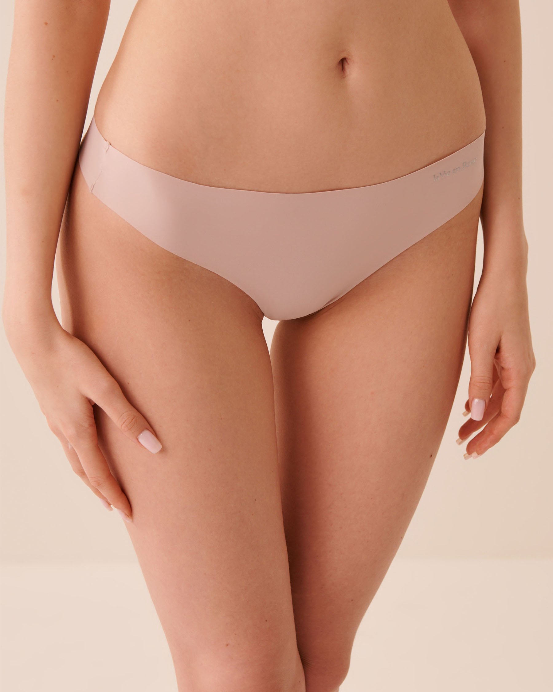 LA VIE EN ROSE Culotte tanga microfibre invisible Ombre grise 20200182 - View1