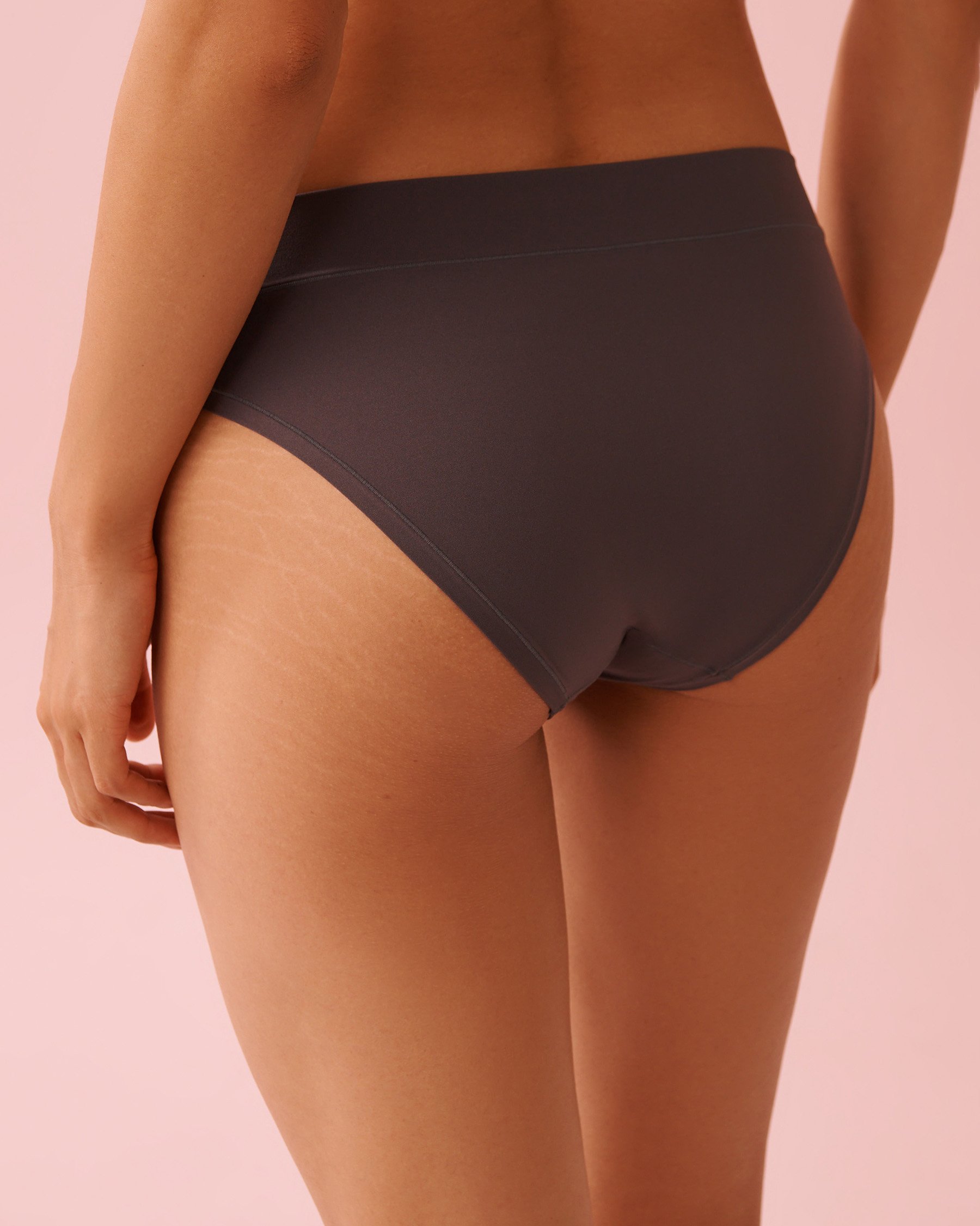LA VIE EN ROSE Culotte bikini fit parfait Gris foncé 20200475 - Voir2