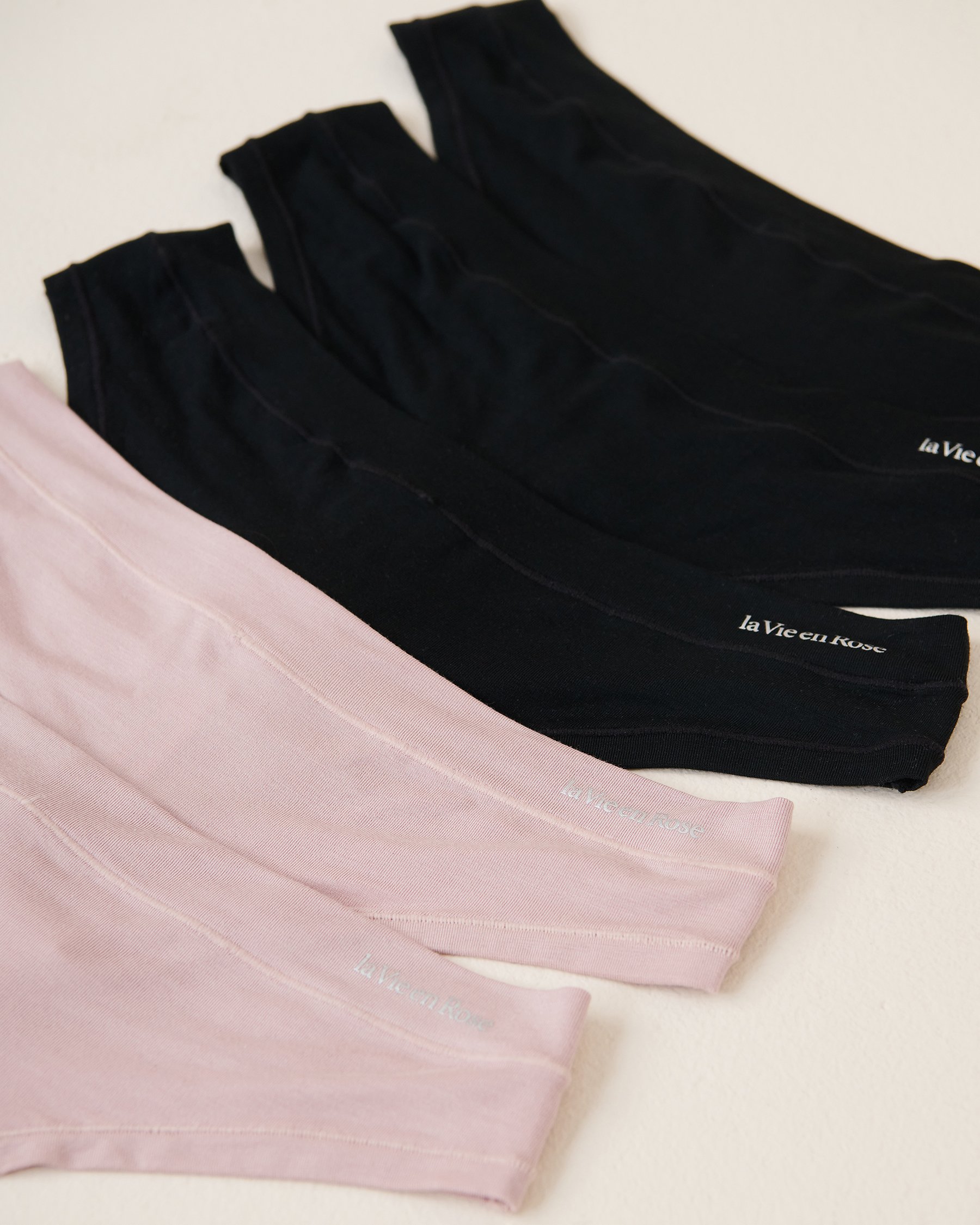LA VIE EN ROSE 5-Pack Modal Thong Panty Black/Shadow Grey 20200429 5PK - View2