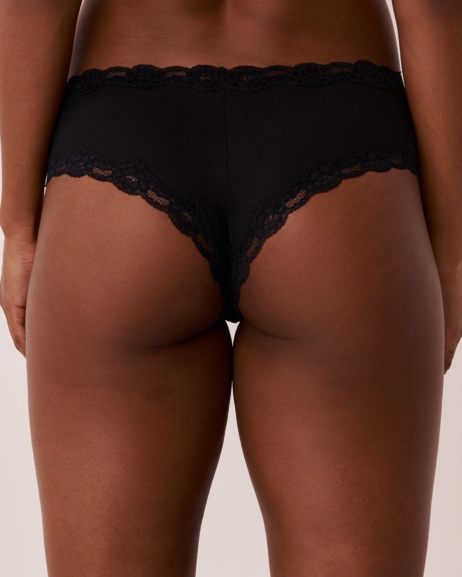 LA VIE EN ROSE Super Soft Lace Trim Cheeky Panty Black 20100245 - View2