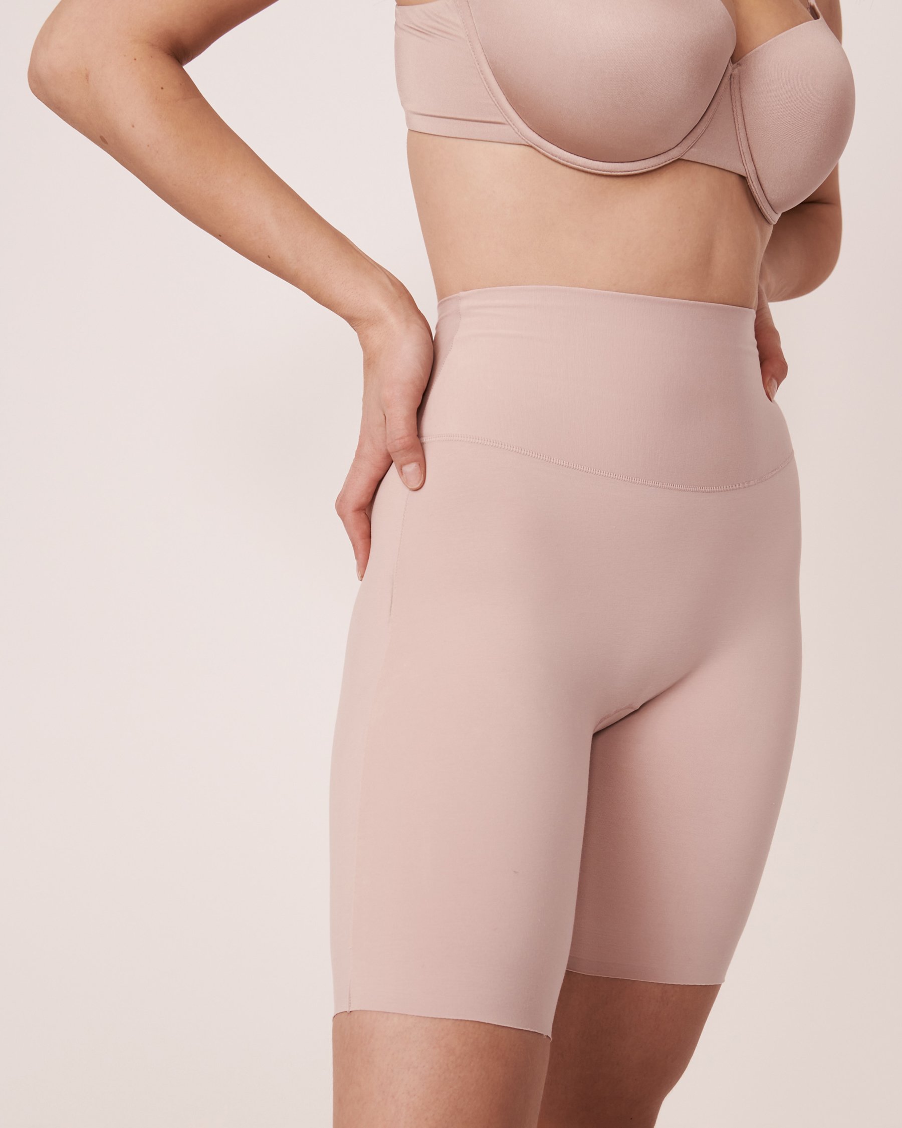 LA VIE EN ROSE Cotton Shaping Shorts Shadow grey 30200001 - View6