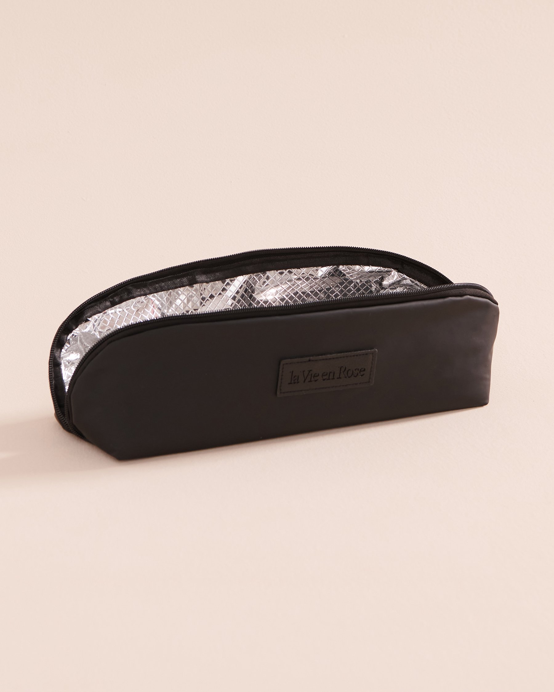LA VIE EN ROSE Hair Accessory Bag Black 40700384 - View3
