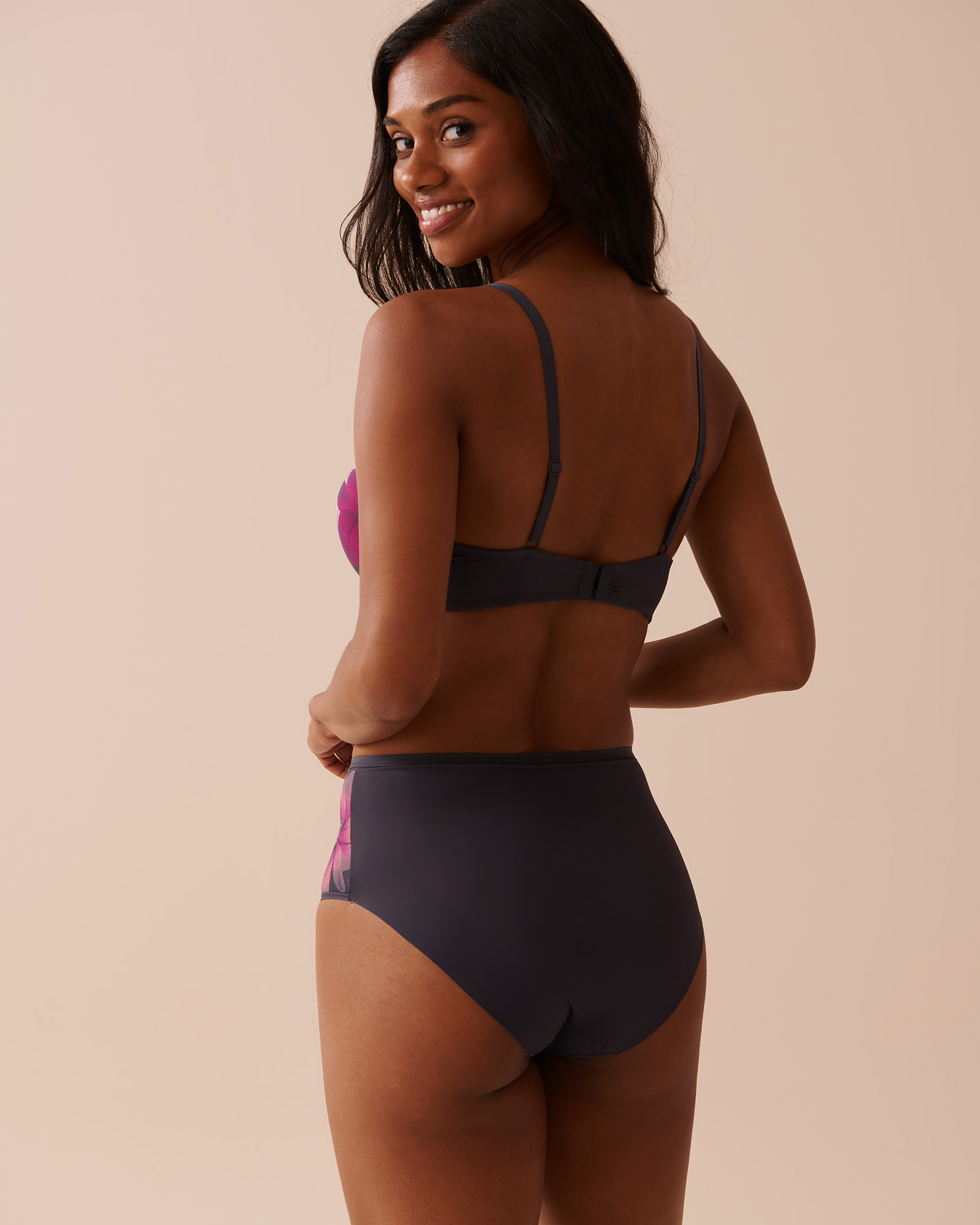 LA VIE EN ROSE Push-up Demi Bra Secret Garden 10300155 - View2