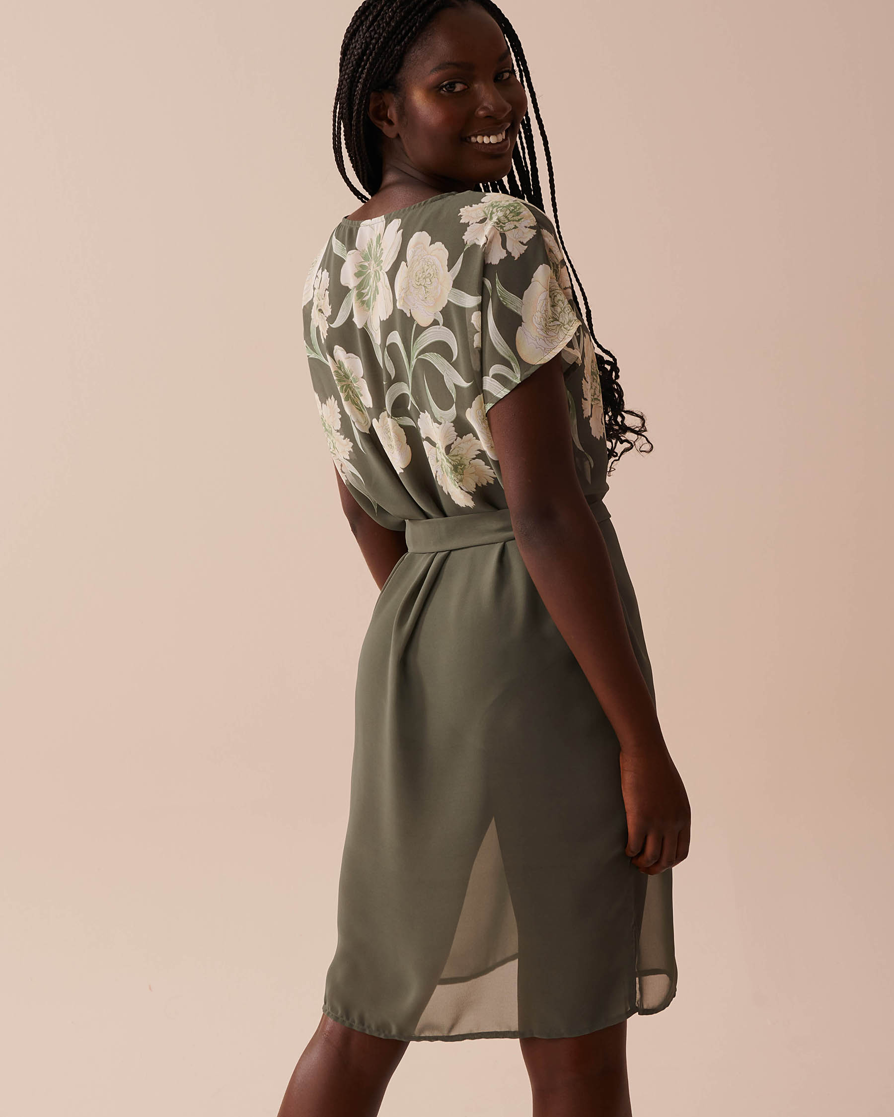 LA VIE EN ROSE AQUA Floral Chiffon Caftan Provençal Bouquet 80400058 - View2