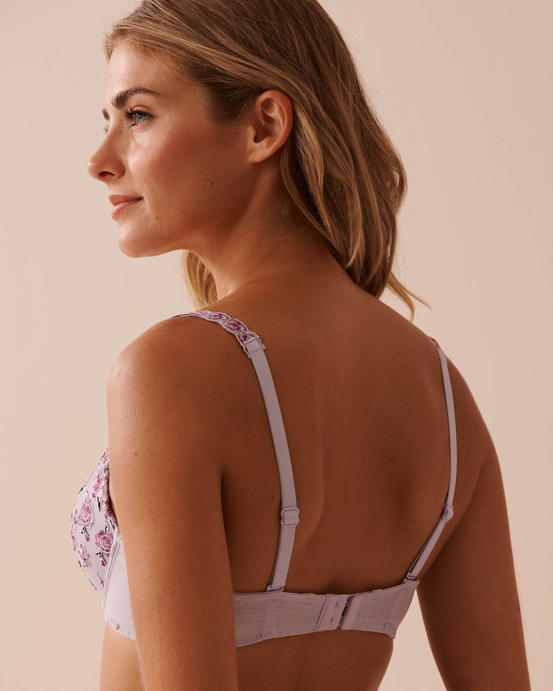 LA VIE EN ROSE Soutien-gorge push-up plongeant demi-buste Roses mauves 10300160 - View2