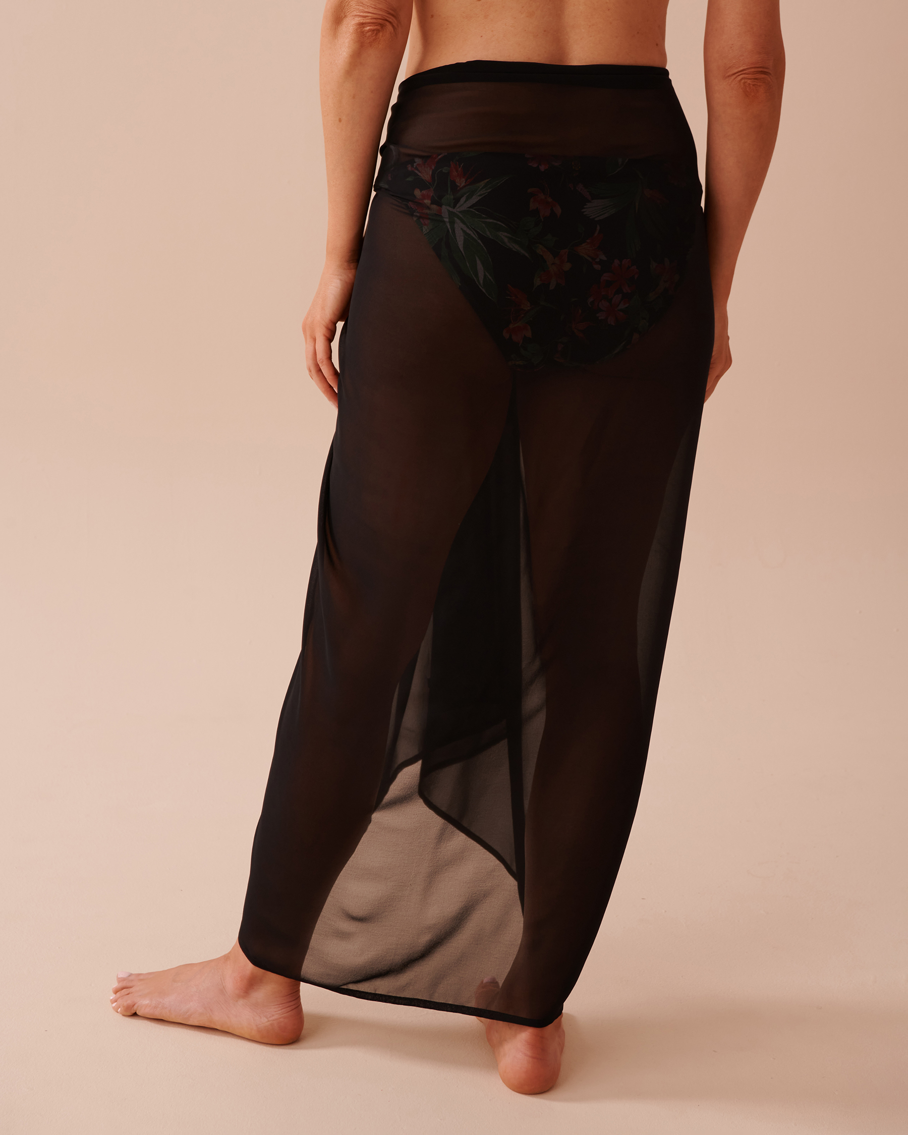 LA VIE EN ROSE AQUA Long Mesh Pareo Black 80200054 - View2