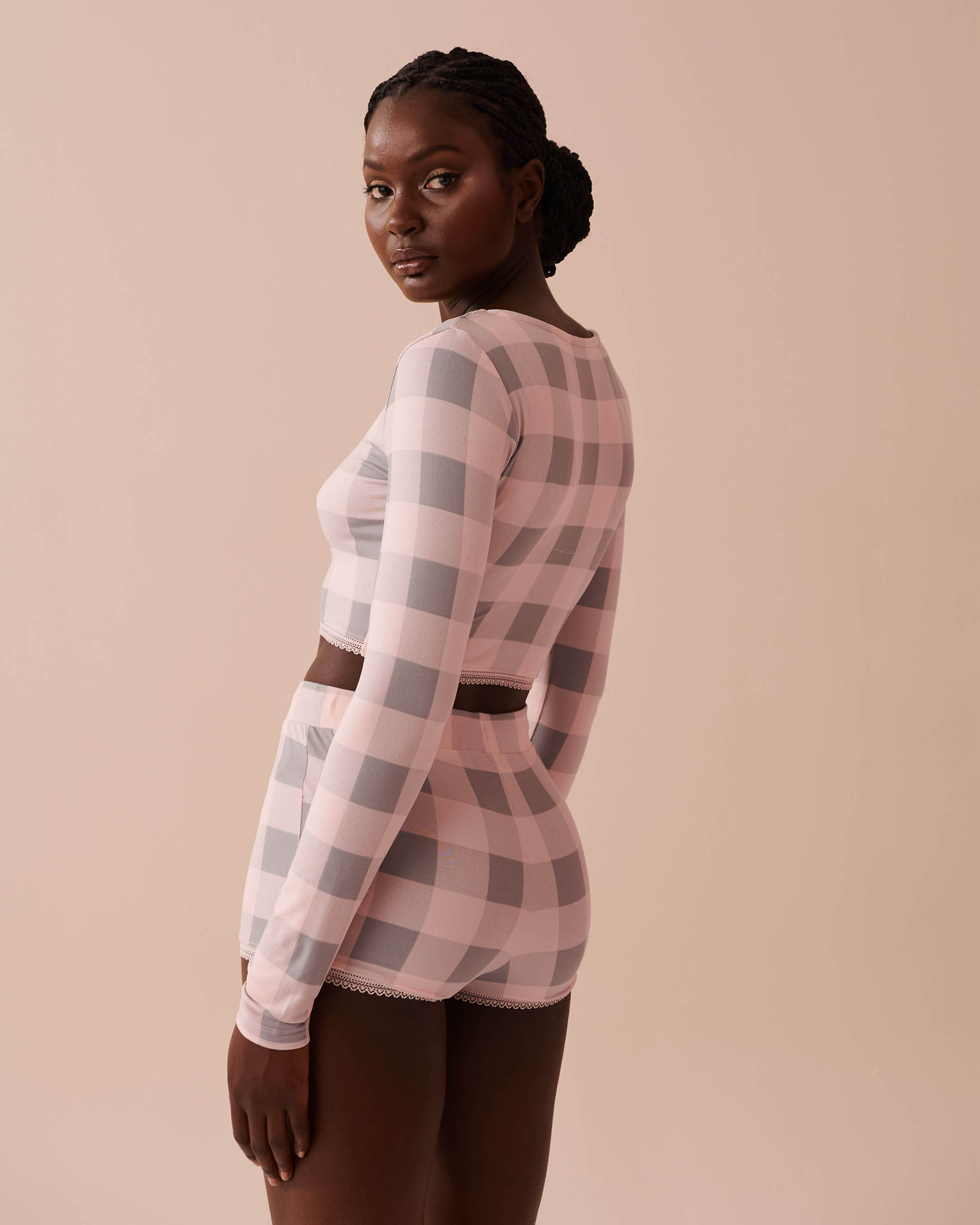 LA VIE EN ROSE Pink Plaid Super Soft Long Sleeve Crop Top Fairy Pink Plaid 40100644 - View2