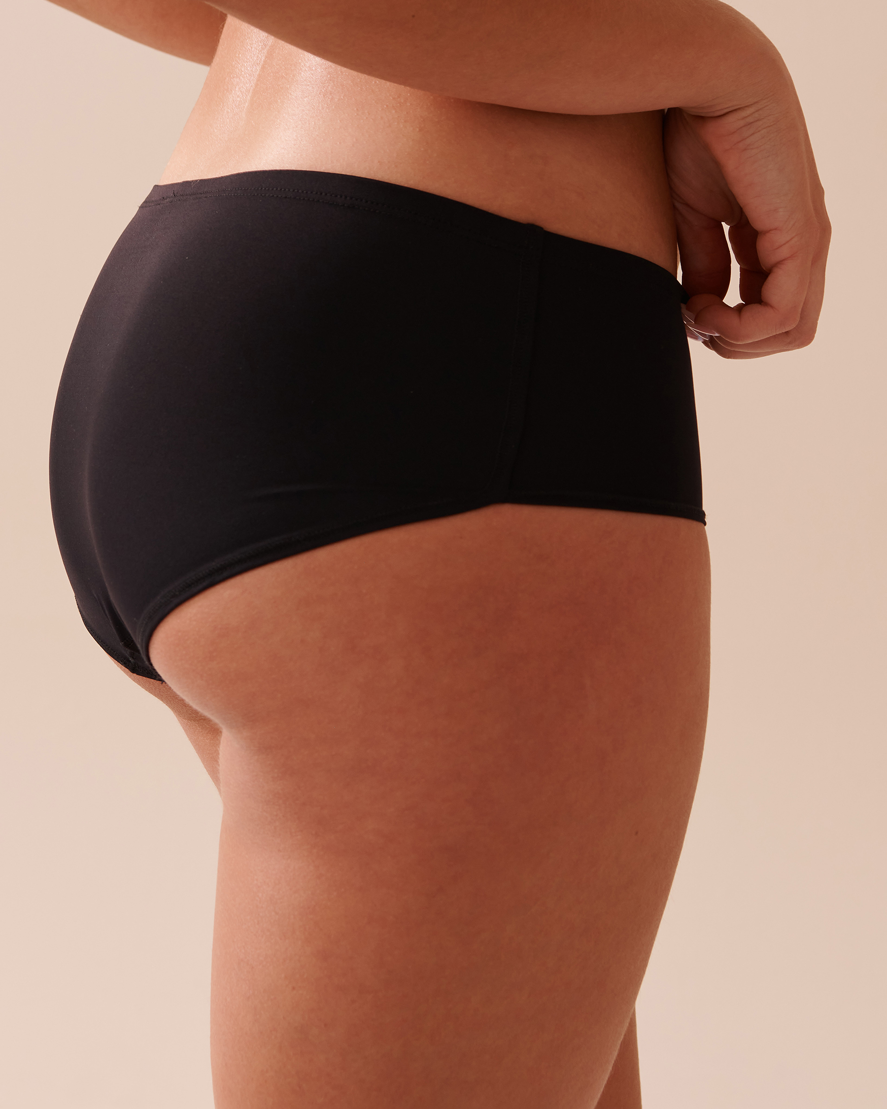 Super Absorbency Hiphugger Period Panty Black 20300142 - View2