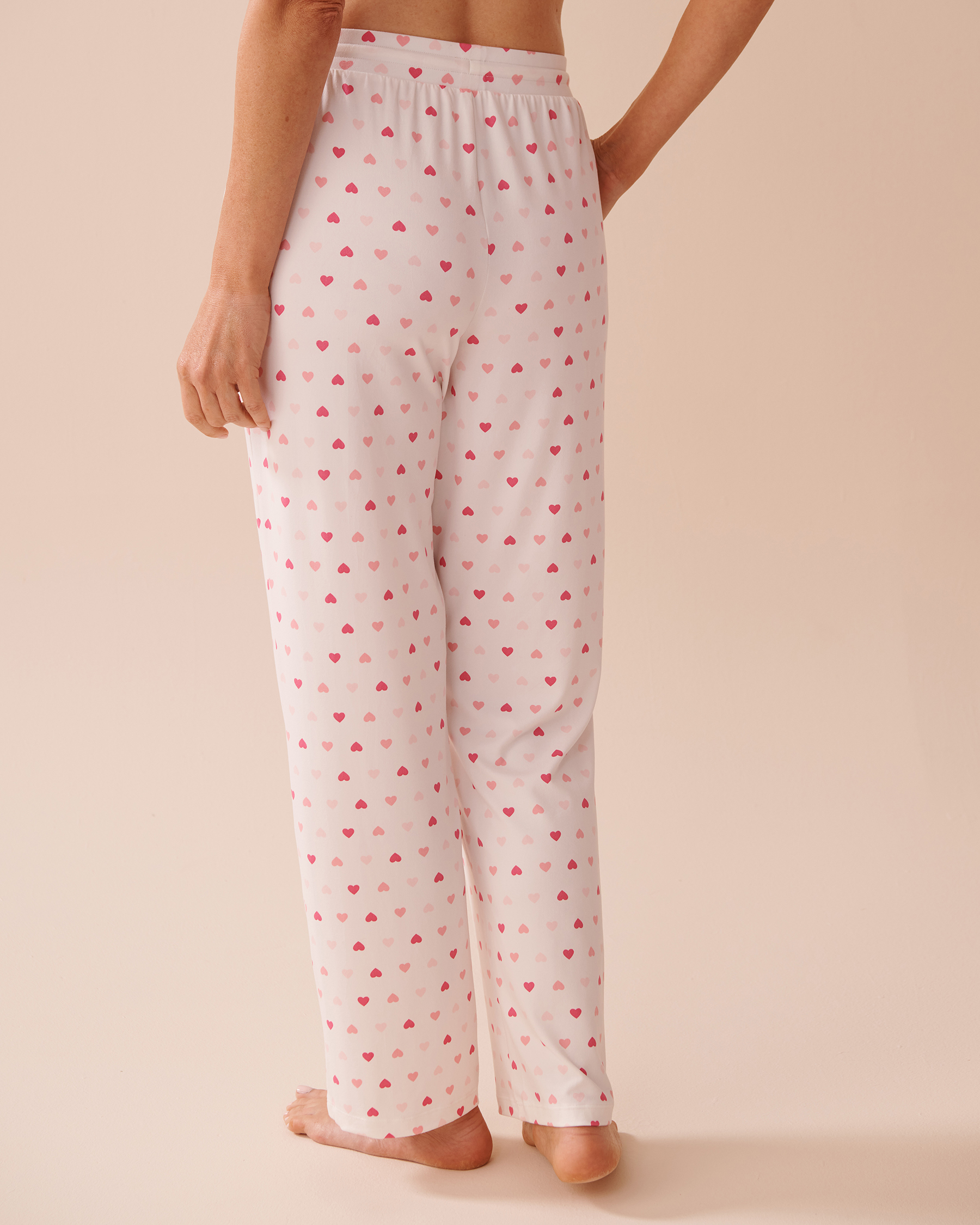 LA VIE EN ROSE Heart Print Super Soft Pajama Pants White/Pink Hearts 40200677 - View2