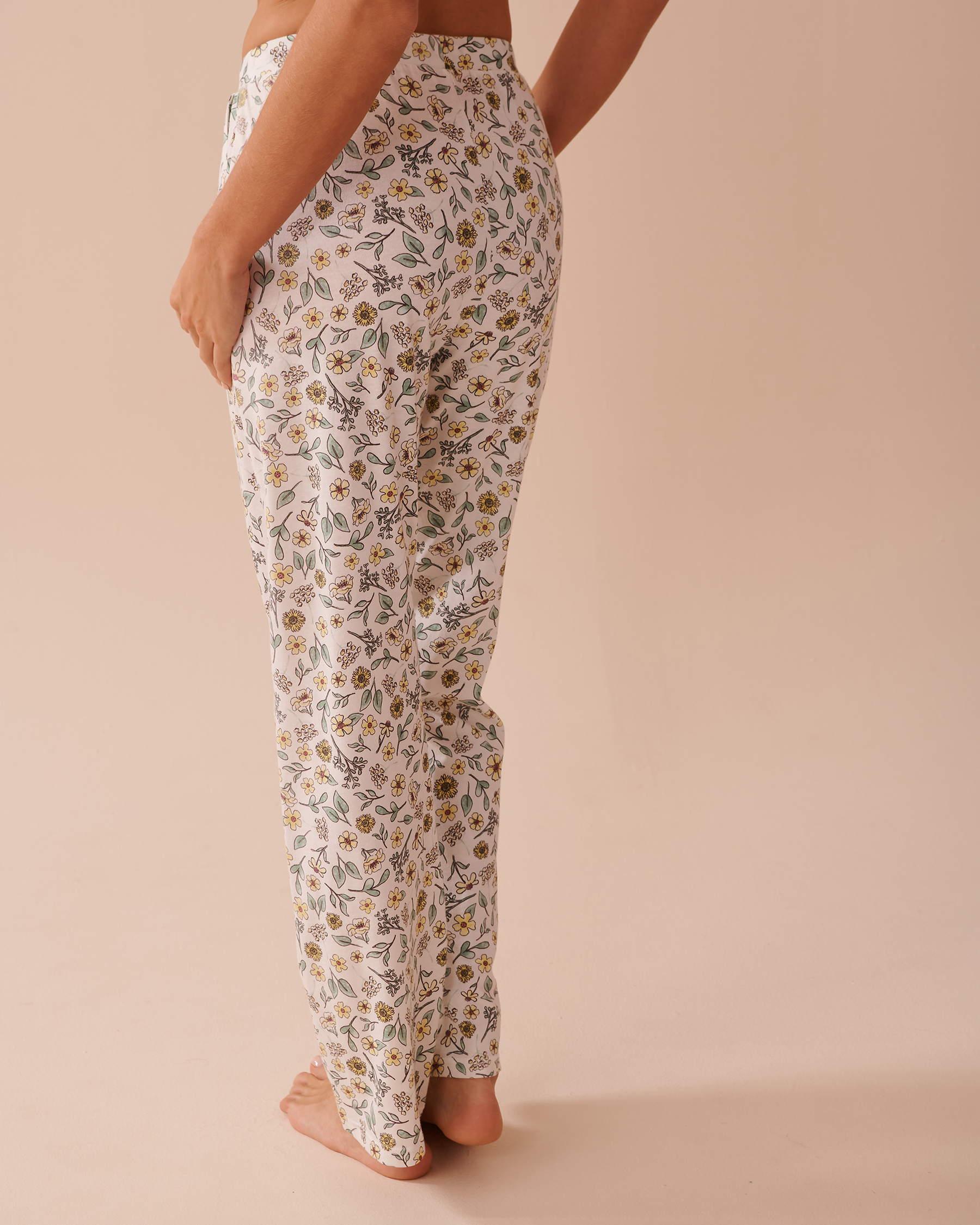 LA VIE EN ROSE Sunflower Print Cotton Pajama Pants White/Sunflowers 40200681 - View2