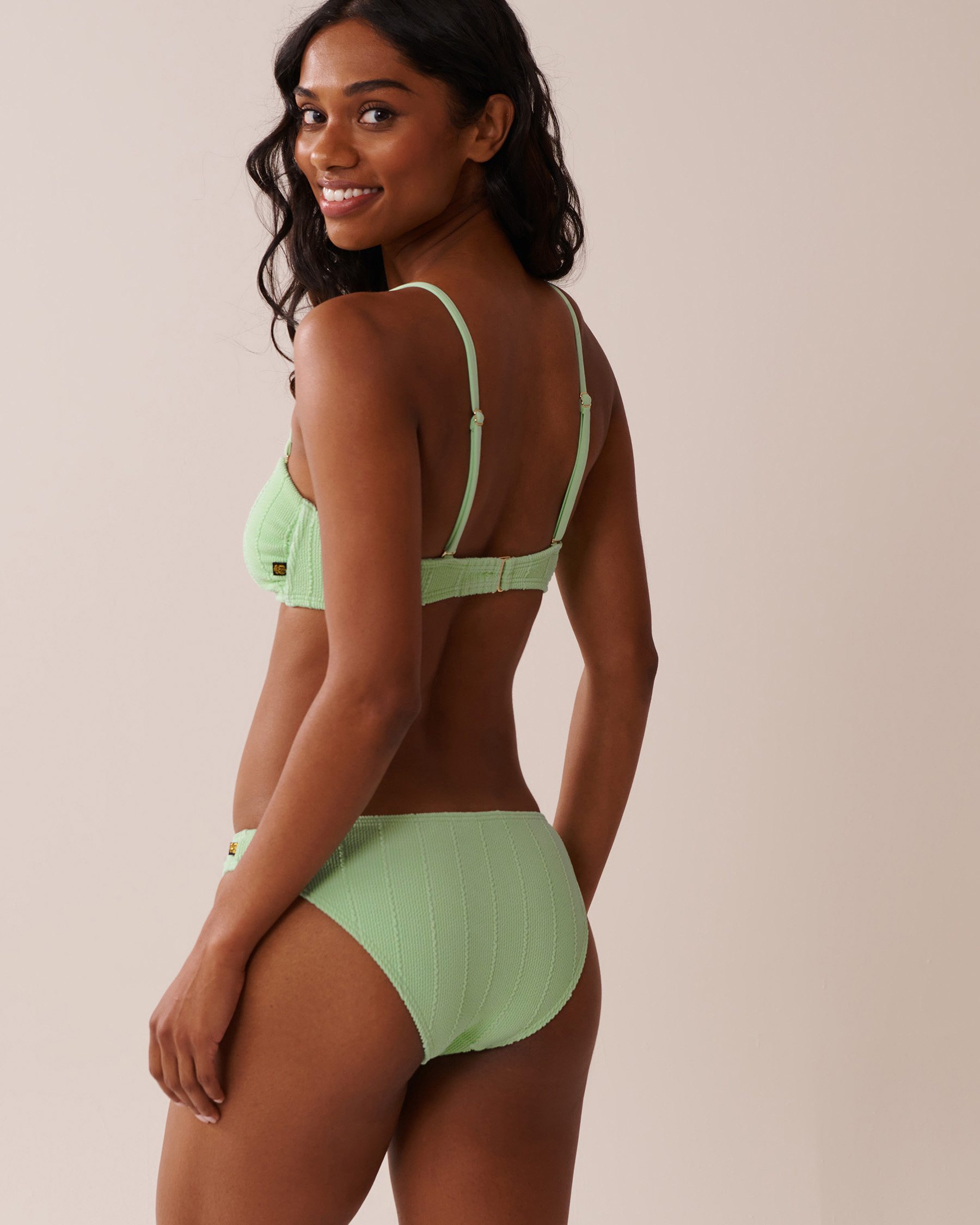 LA VIE EN ROSE AQUA CITRUS Textured U-Wire Bandeau Bikini Top Pastel Lime 70100714 - View2