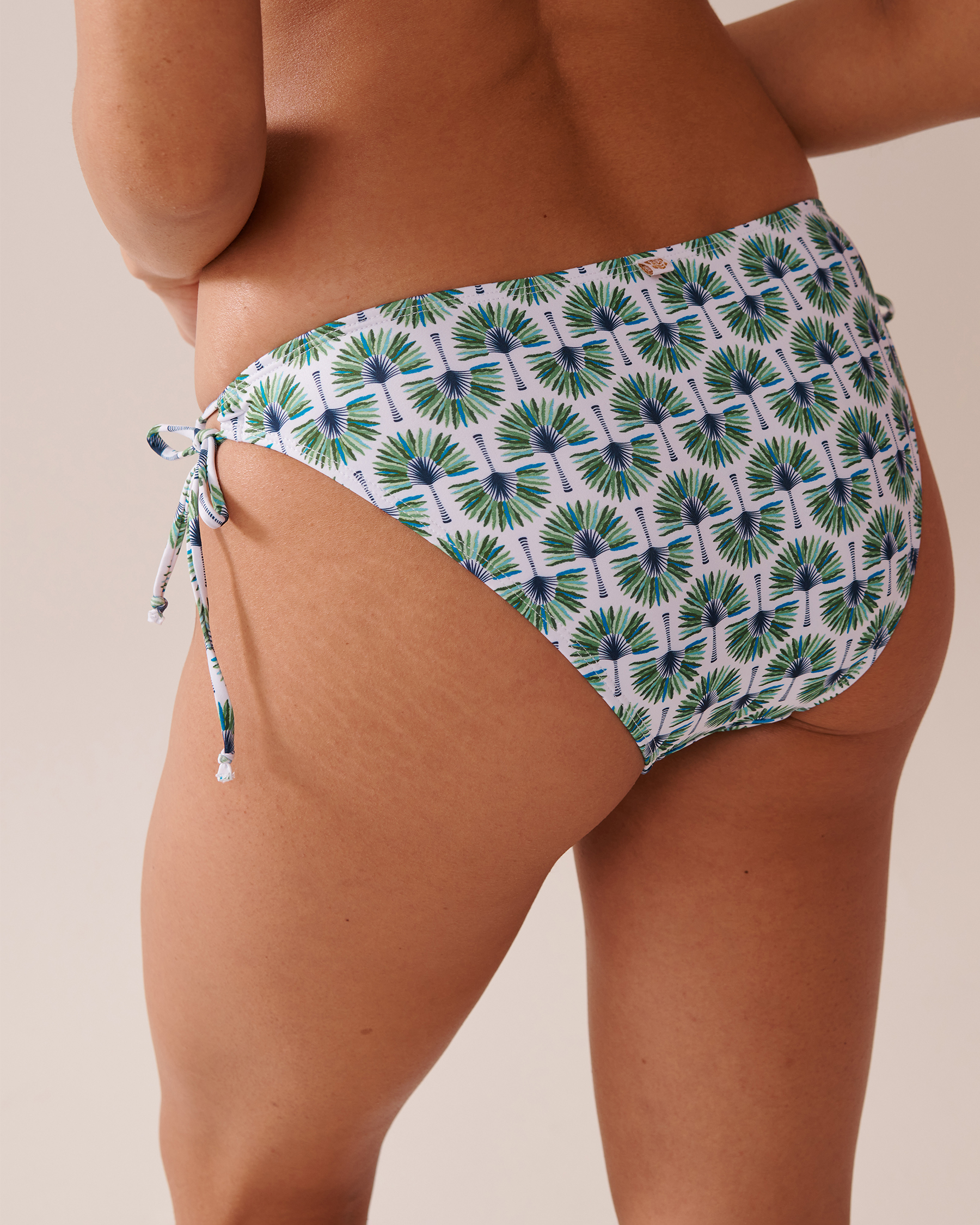 LA VIE EN ROSE AQUA GEO PALM TREE Side Tie Brazilian Bikini Bottom Geo Palm Tree 70300666 - View2