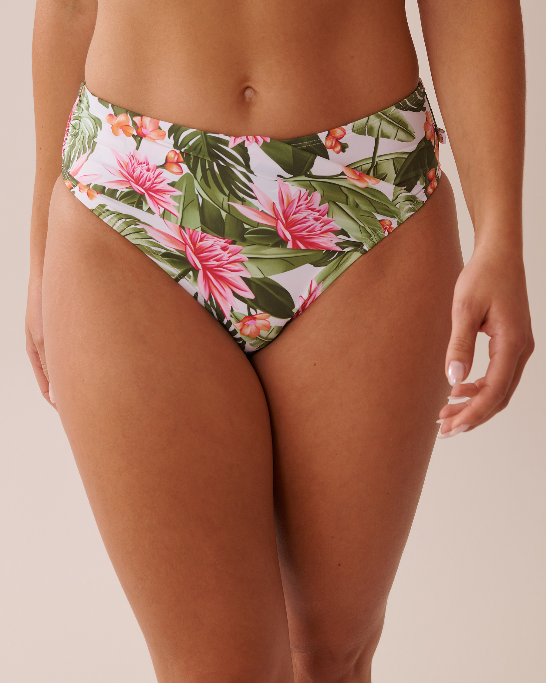 LA VIE EN ROSE AQUA WATER LILY Mid Waist Bikini Bottom Tropical Water Lily 70300674 - View1