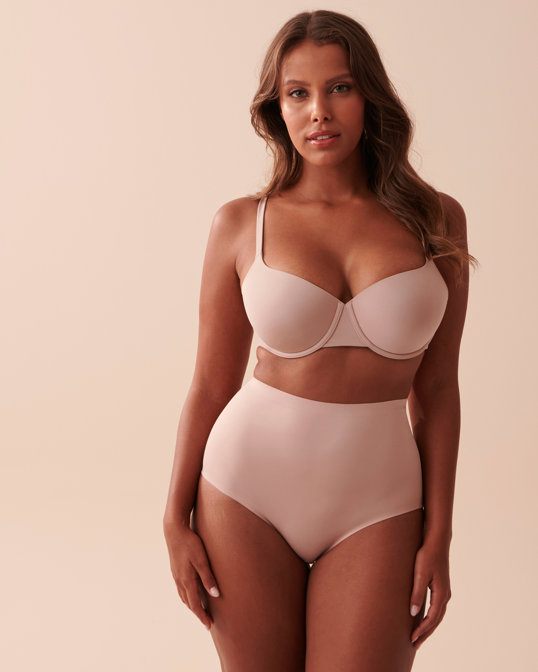 LA VIE EN ROSE Lightly Lined Flexible Demi Bra Shadow grey 10200079 - View1