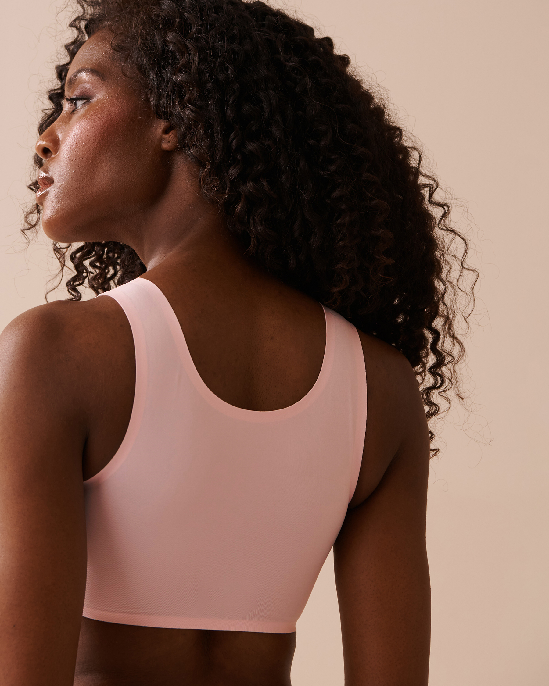 LA VIE EN ROSE Lightly Lined Full Coverage Lounge Tank Bra Pink 534-113-0-00 - View2