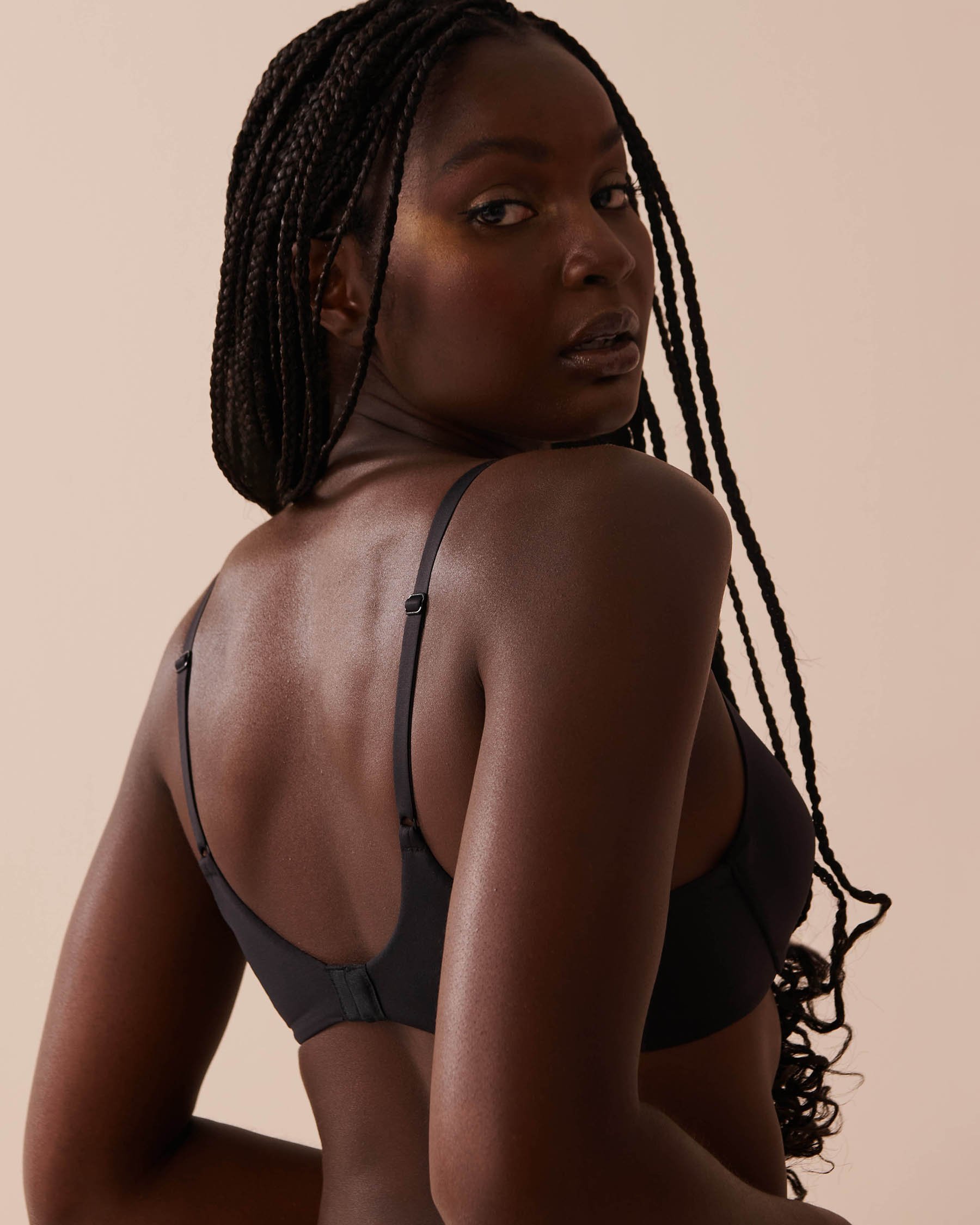 LA VIE EN ROSE Unlined Cushioned Wire Bra Black 591-113-0-00 - View2