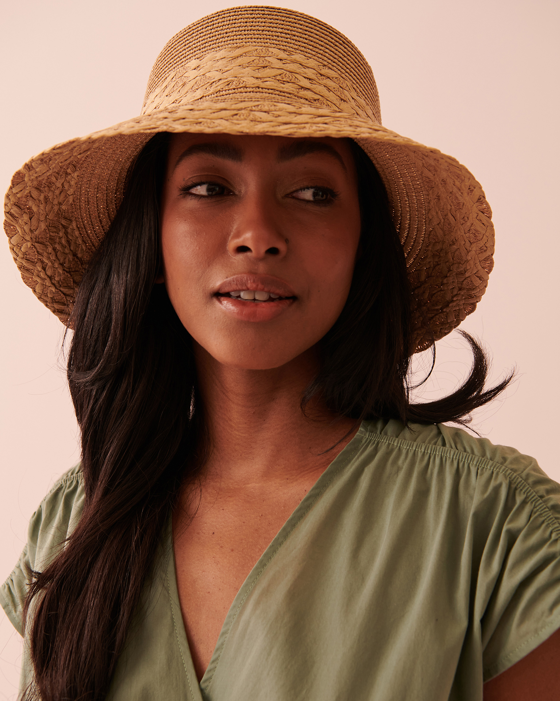 LA VIE EN ROSE AQUA Short Brim Hat Natural Straw 80500079 - View1