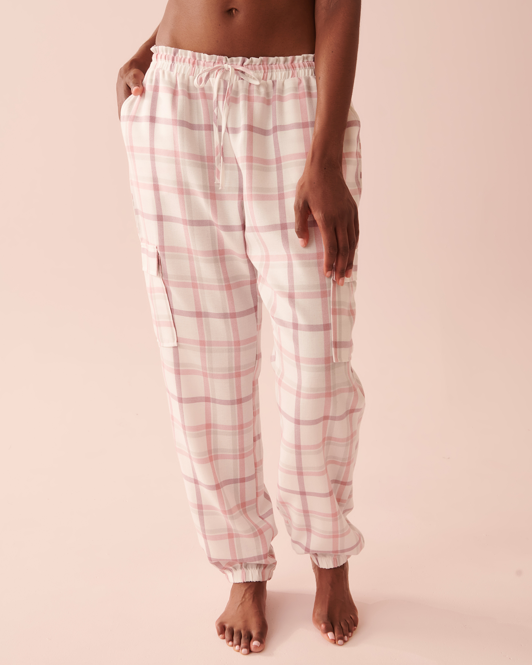 LA VIE EN ROSE Plaid Cargo Pajama Pants Blush rose plaid 40200480 - View1